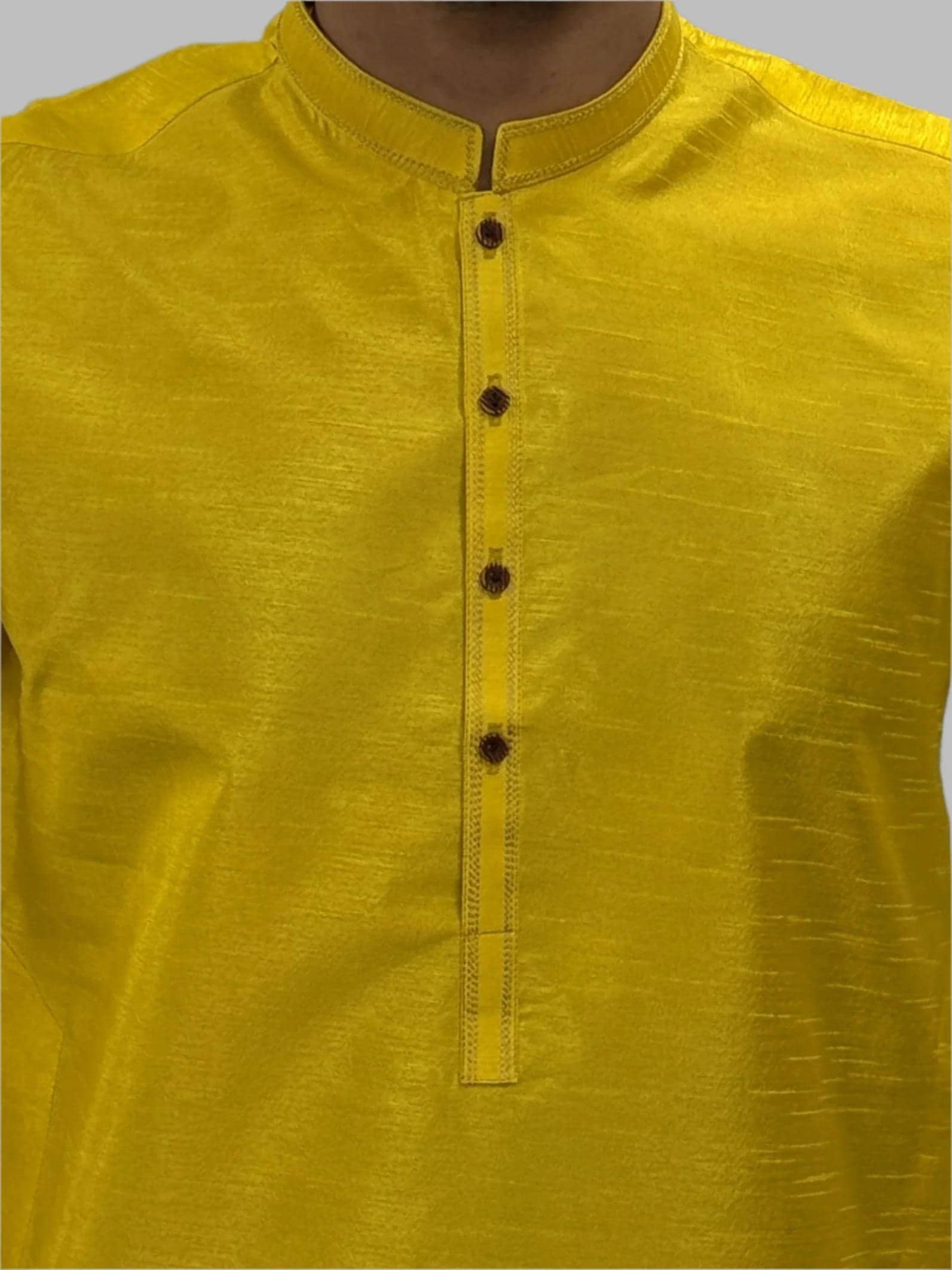 Yellow_Plain_Silky_Close_Up