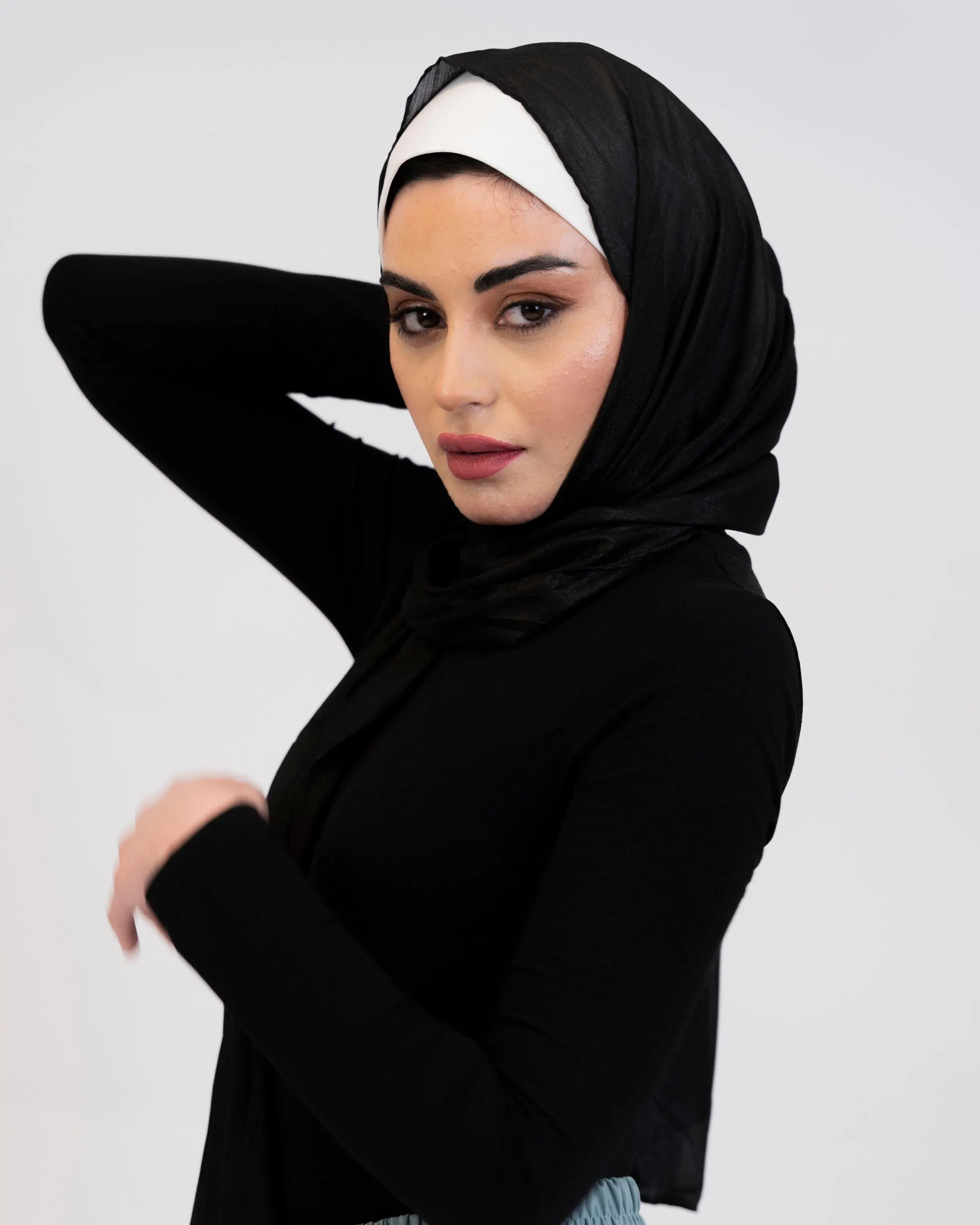 Elegant Shimmer Hijab Scarf - image 4