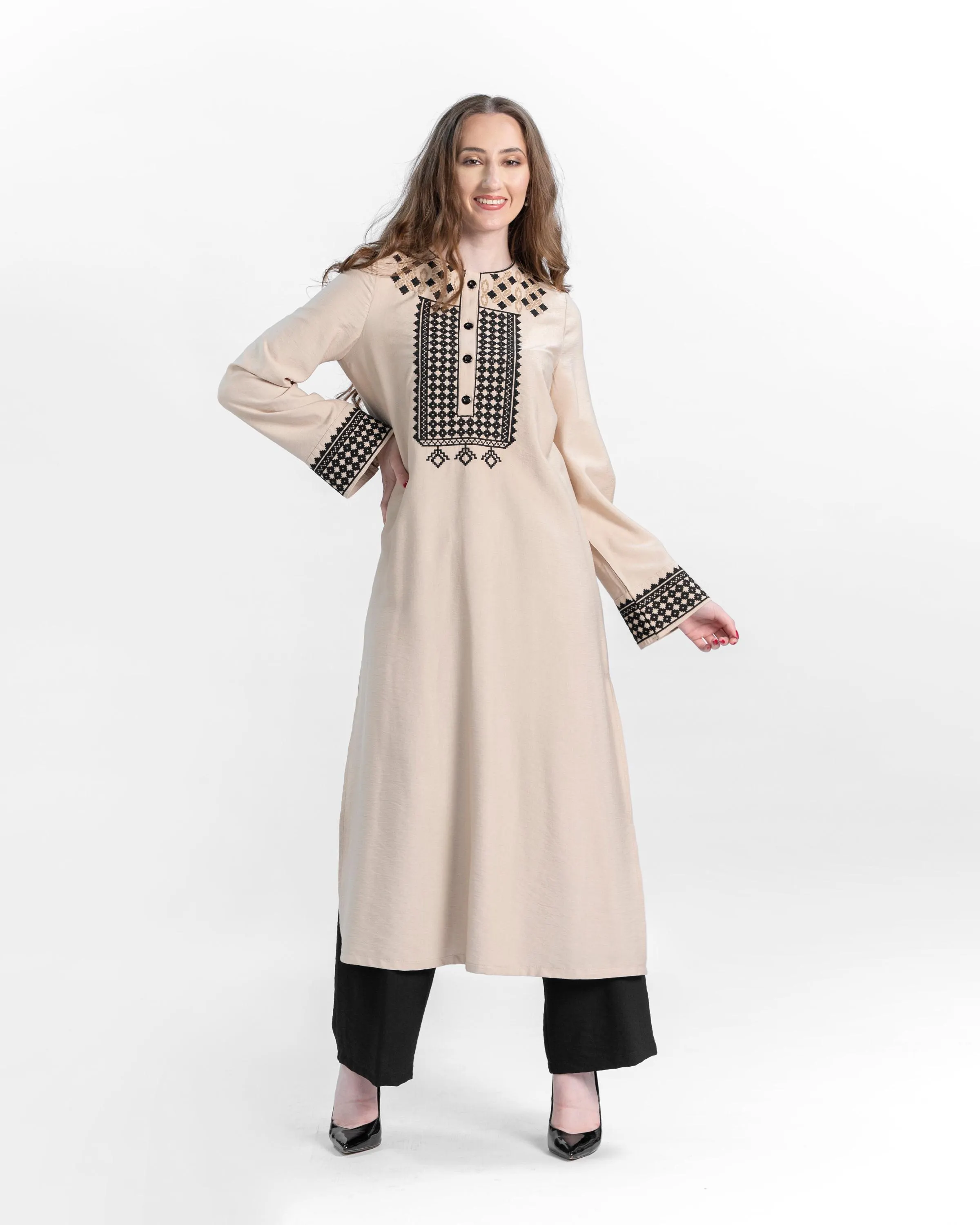 Artisanal Embroidered Sirwal Kameez – Two-Piece Set - image 3