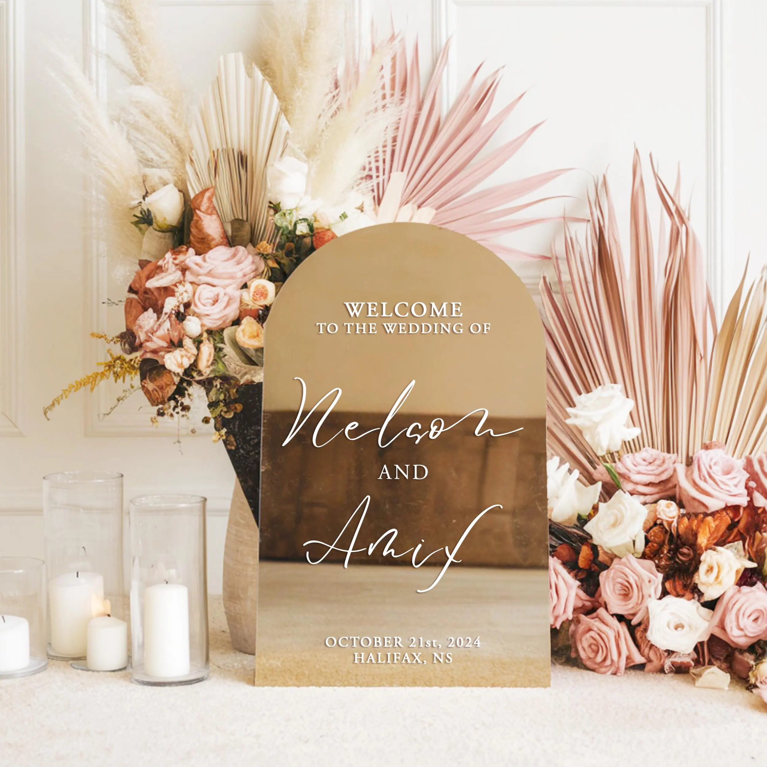 Arched Gold Mirror Wedding Welcome Sign – Personalized Reception Decor