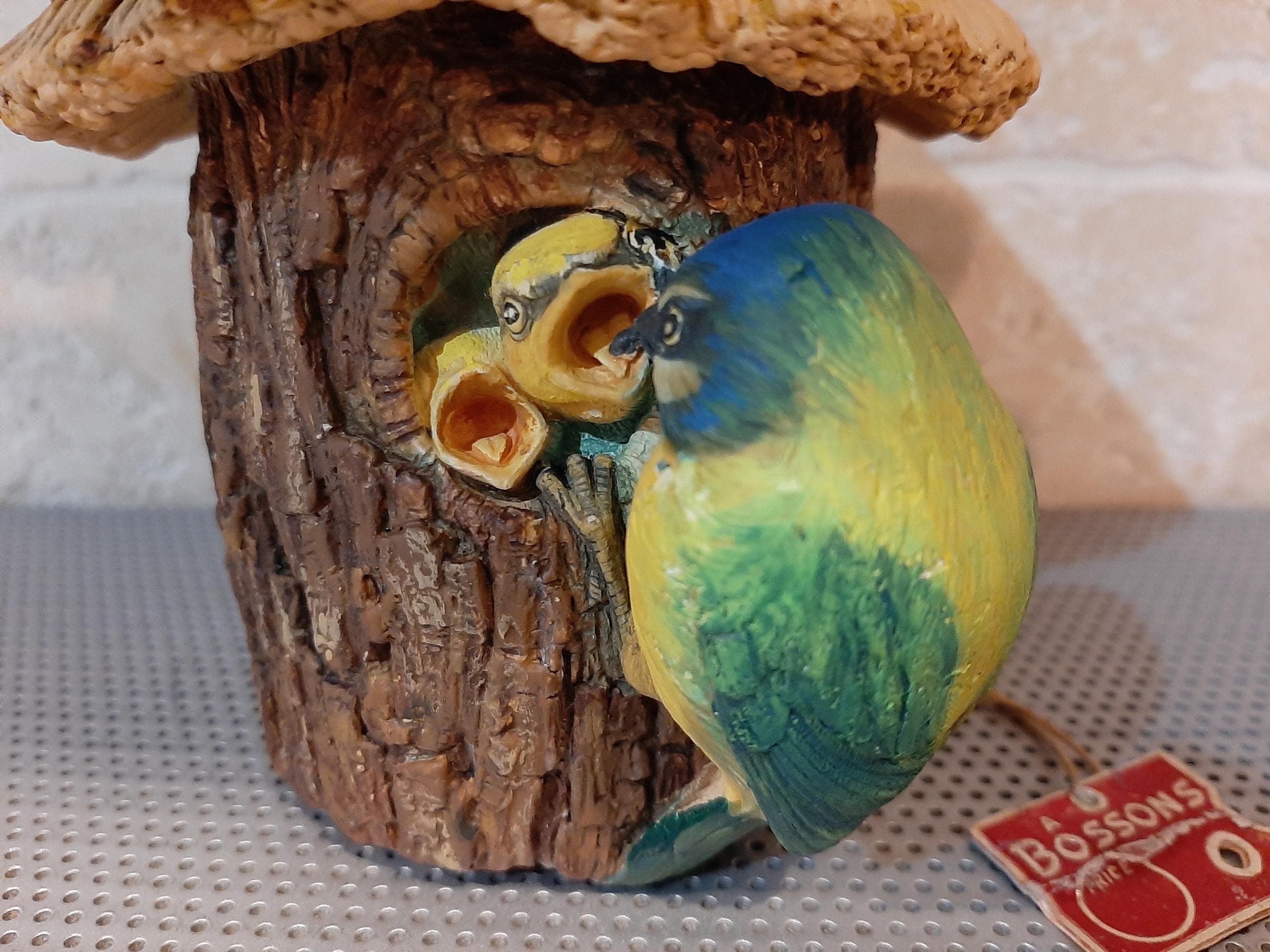 Vintage MCM 1967 Bossons England Chalkware Blue Tits Birds Feeding Babies Wall Hanging New Old Stock in Box Bird Lover Gift - image 5