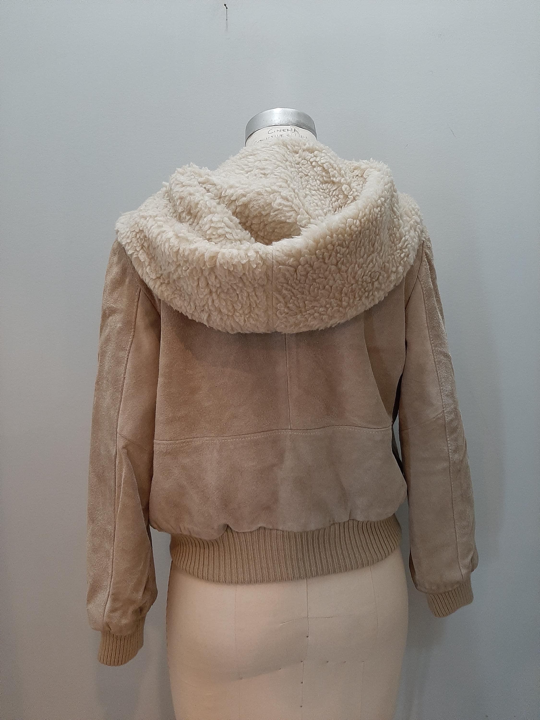 Bomber Jacket - Women's  Size S Foxmoor Genuine Suede Leather Tan Vintage 1990s Shearling Leather Sherpa Pockets Snaps - image 4