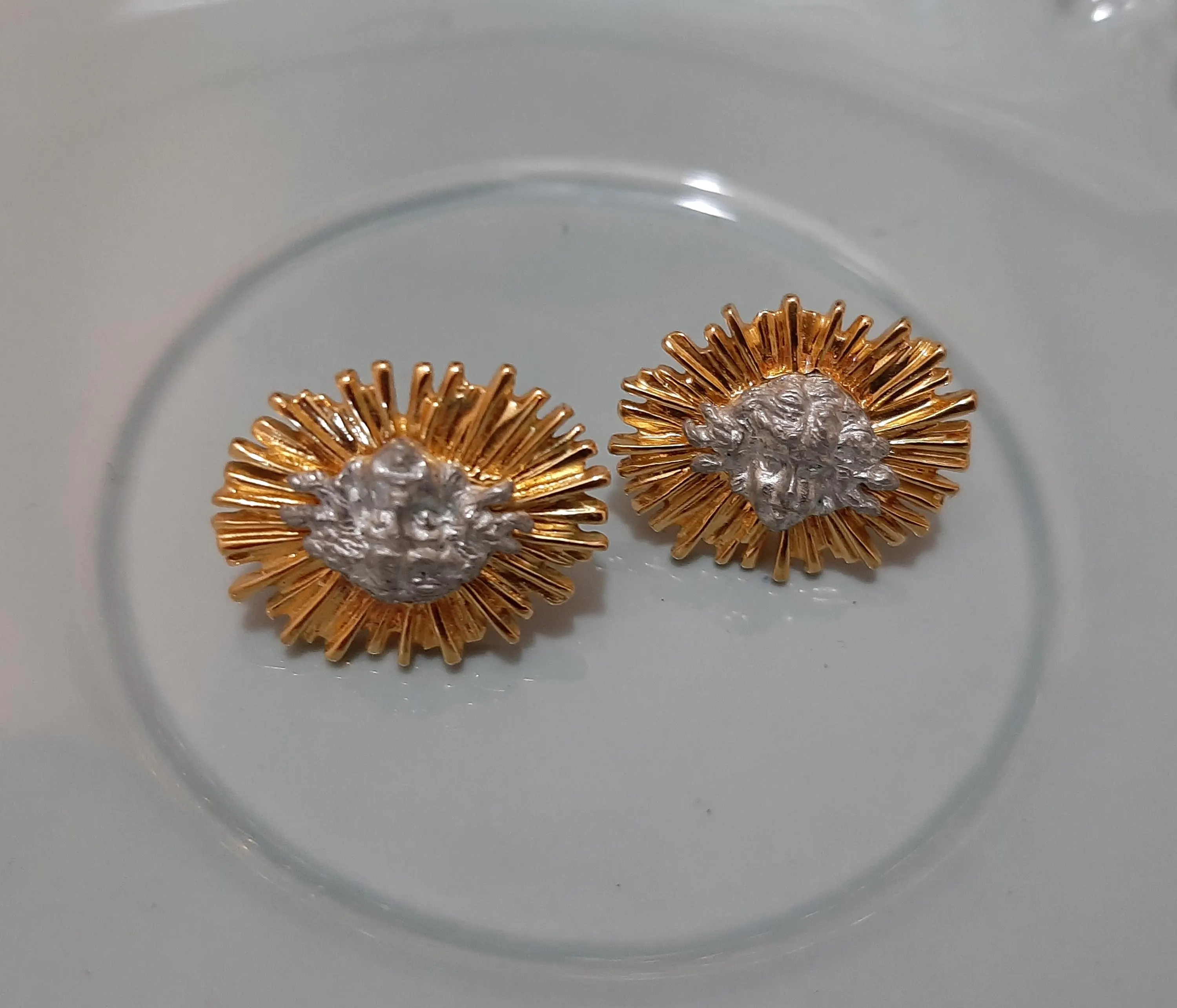 Vintage 1998 Maurice Milleur Two Tone Sunflower Angel Face Stud Earrings - image 5