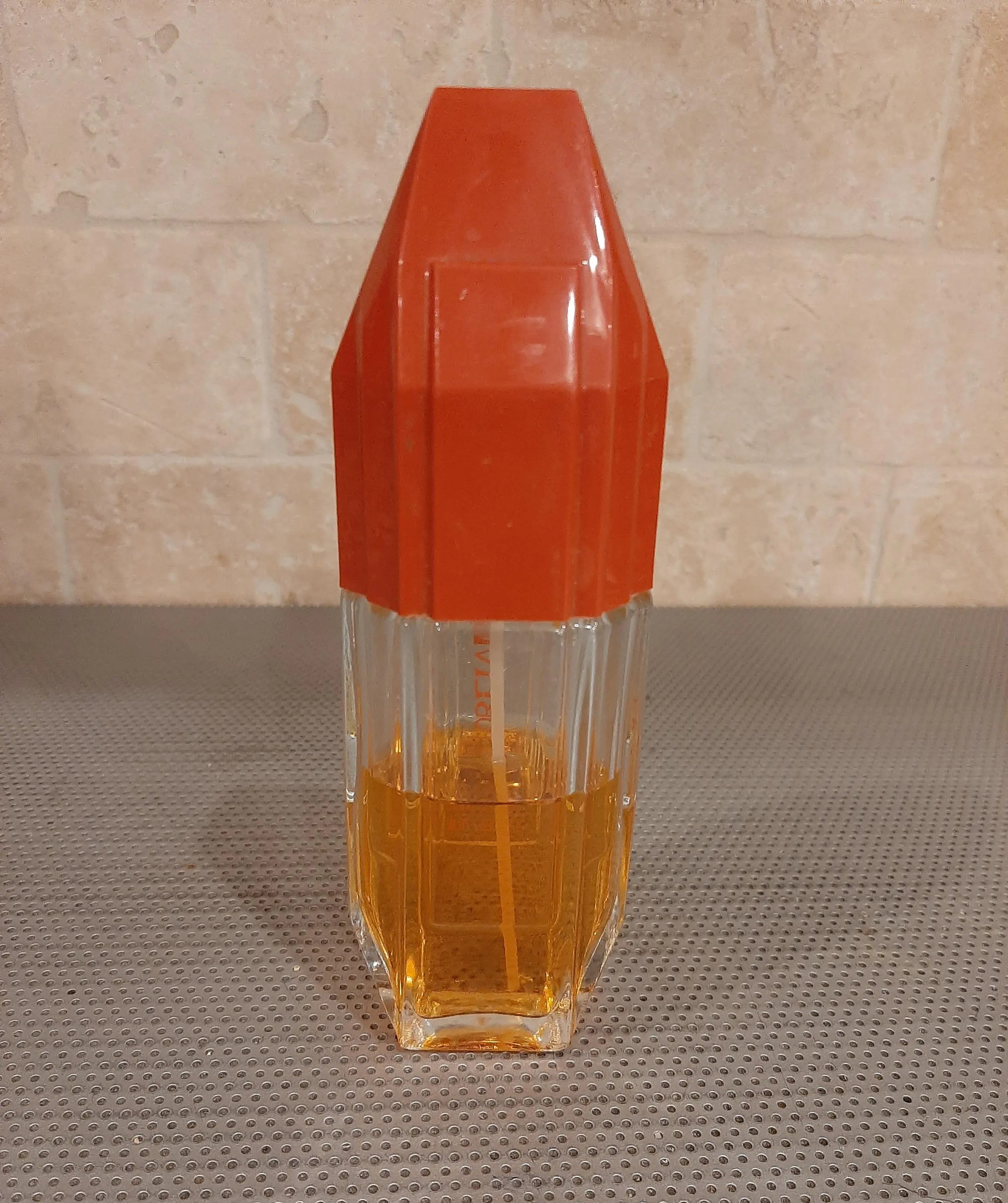 Vintage 1970s Oblivion Eau de Toilette Rare Perfume Spray 2.3 FL OZ 70ml Made In UK 60 Percent Full - image 3