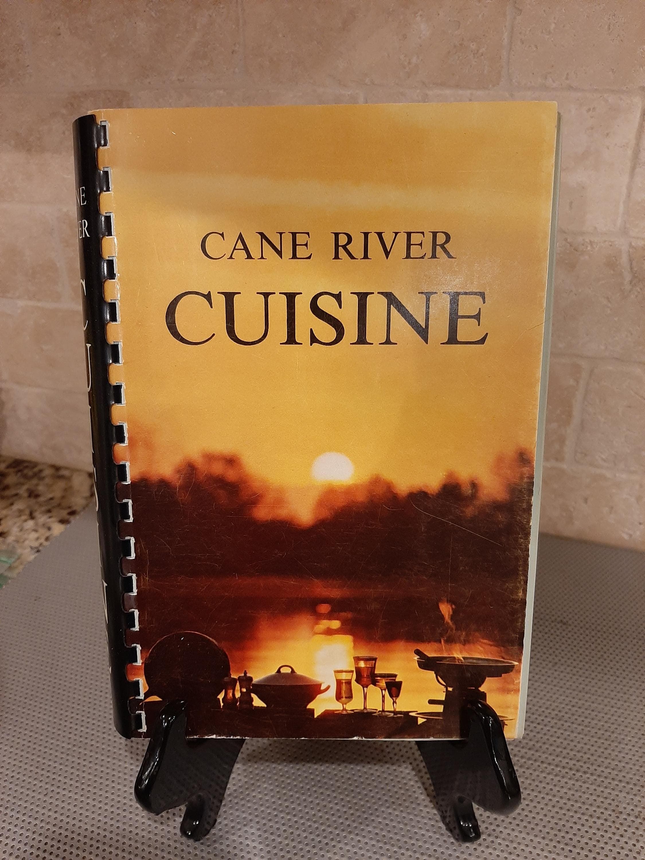 Cane River Cuisine Service League of Natchitoches Louisiana Cookbook Cajun Creole New Orleans