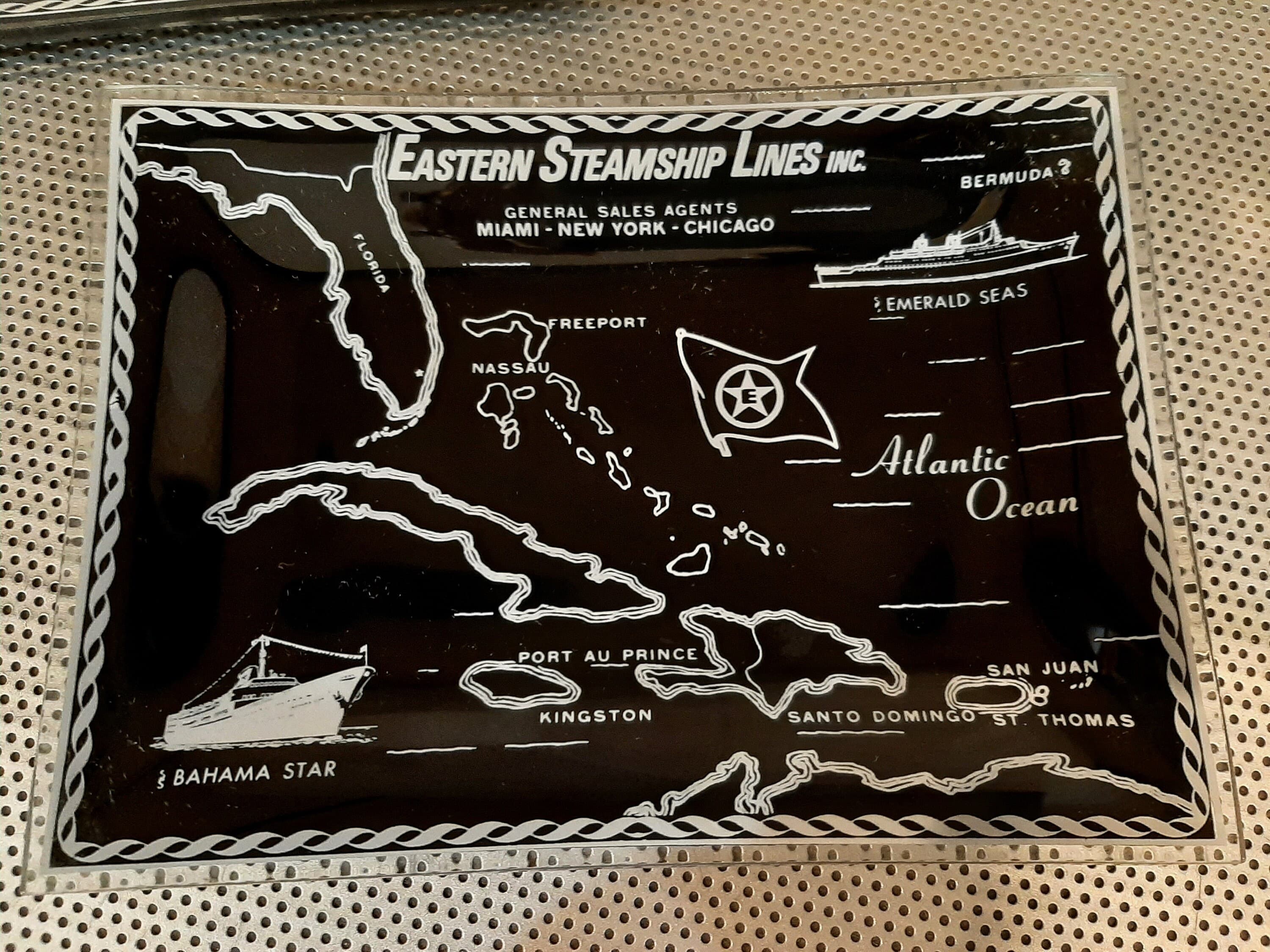Set of 2 Vintage Eastern Steamship Lines Bahama Star Cruise Black and White Glass Trinket Jewelry Dishes Ashtrays - image 3