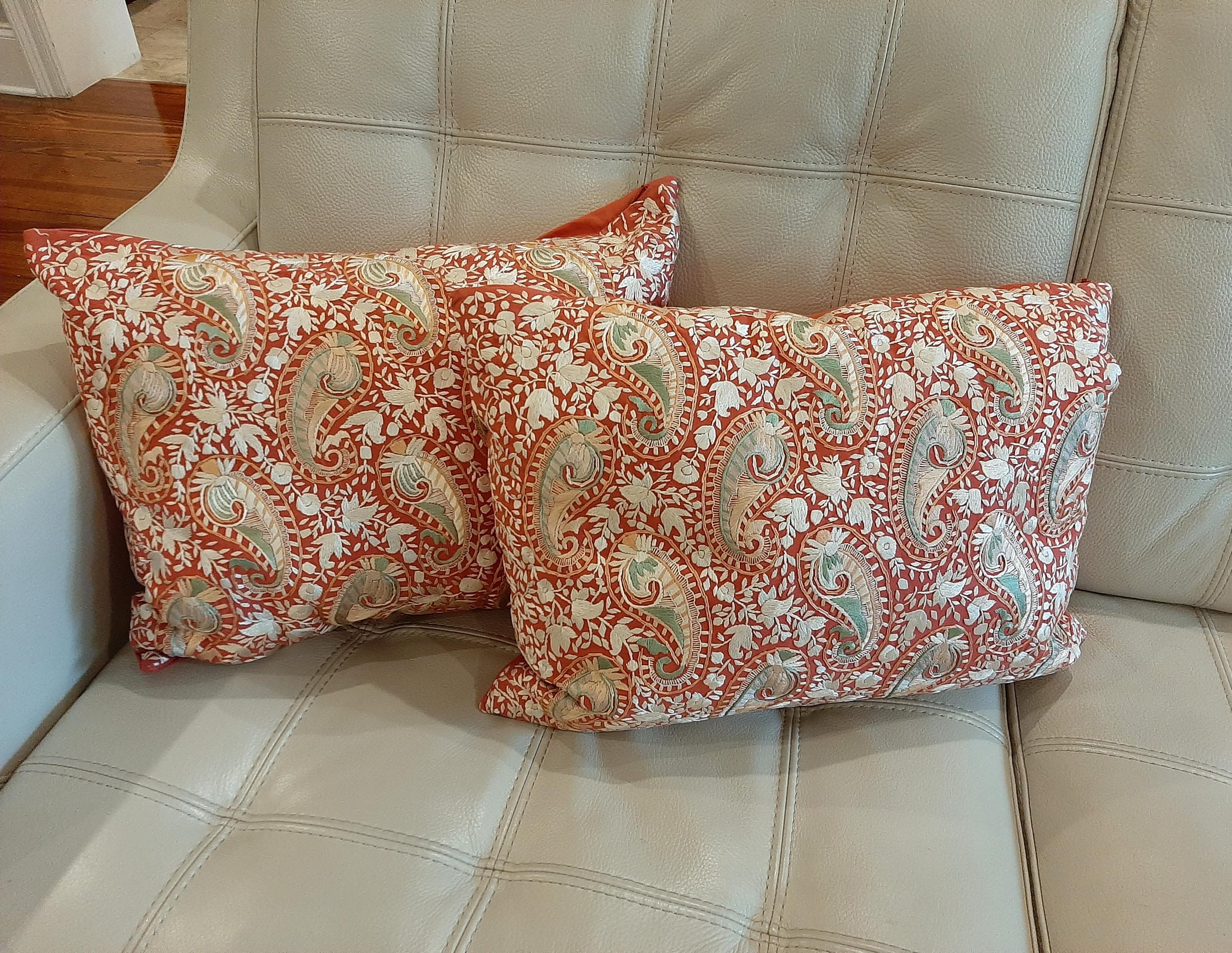 Throw Pillows - Pair Lauren Ralph Lauren Accent 15x20 Paisley Red Boho Bohemian Embroidered Vintage Discontinued Classy High End