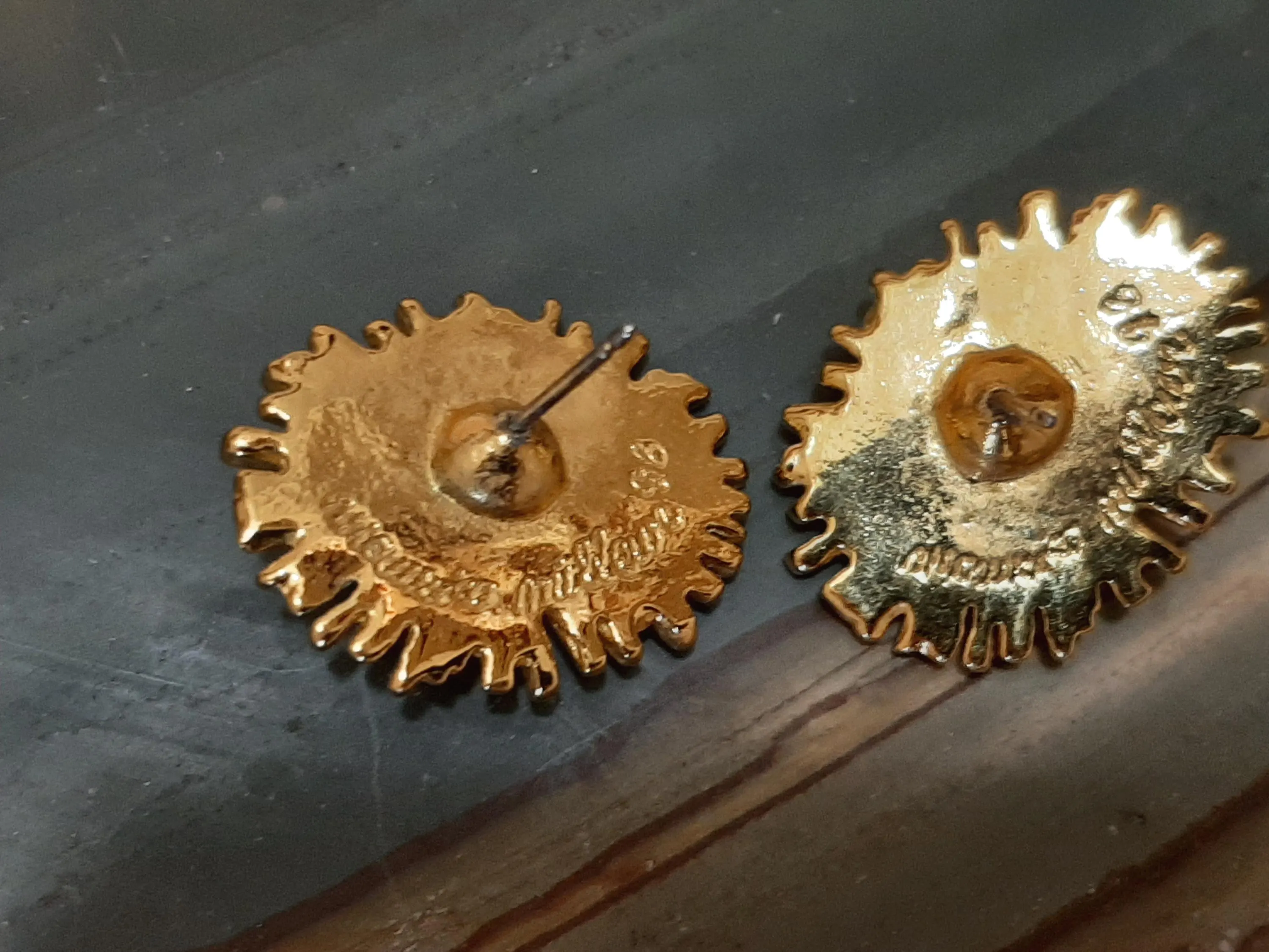 Vintage 1998 Maurice Milleur Two Tone Sunflower Angel Face Stud Earrings - image 3
