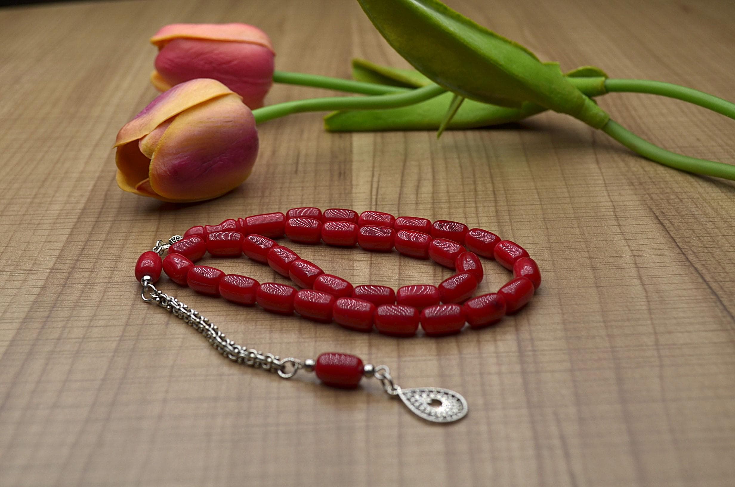 Red Amber Powder Tasbih, 33 Beads Islamic Rosary, Muslim Misbaha, Cylindrical Prayer Beads, Eid Ramadan Gift for Men, Red Worry Beads