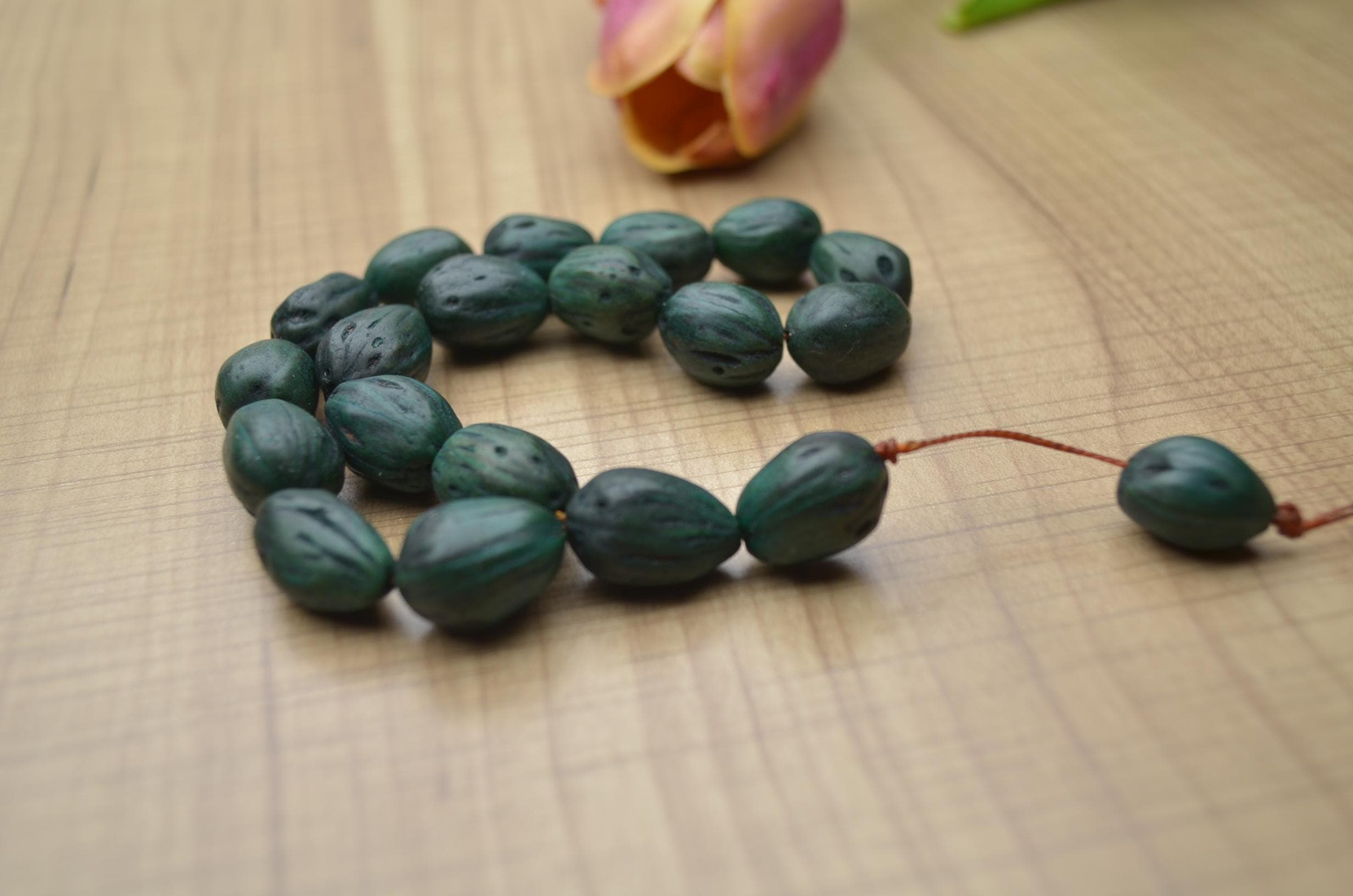 Natural Green Juniper Seed Worry Beads, Short Pocket Tasbih, Efe Beads, Personalized Seed Rosary, Custom Charm, Rustic Seed Beads, Mens Gift