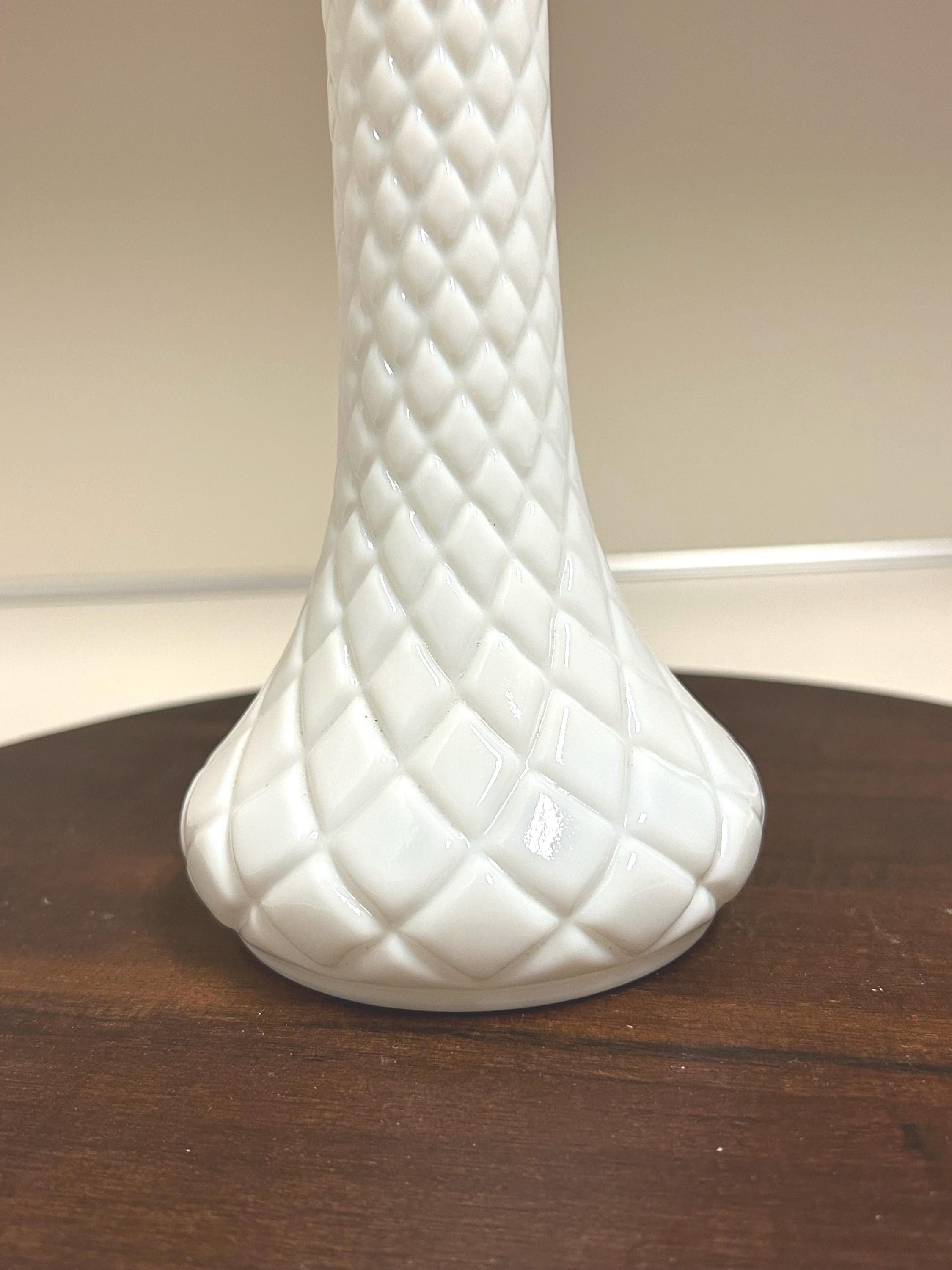 Vintage Hoosier Milk Glass Slim Genie VASE 9" white 4092 diamond pattern bud vase table centerpiece Great Condition looks Brand New 1950's