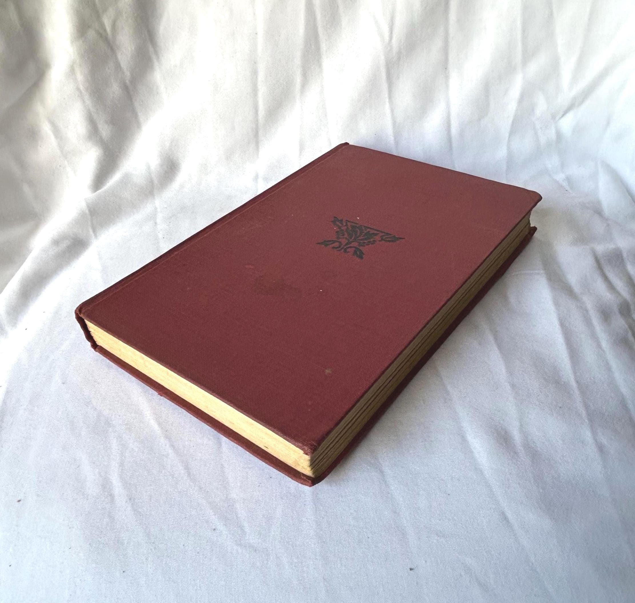 Vintage BOOK HARDCOVER - 1939 HEIDI by Johanna Spyri Books Inc New York Publishers Great Condition