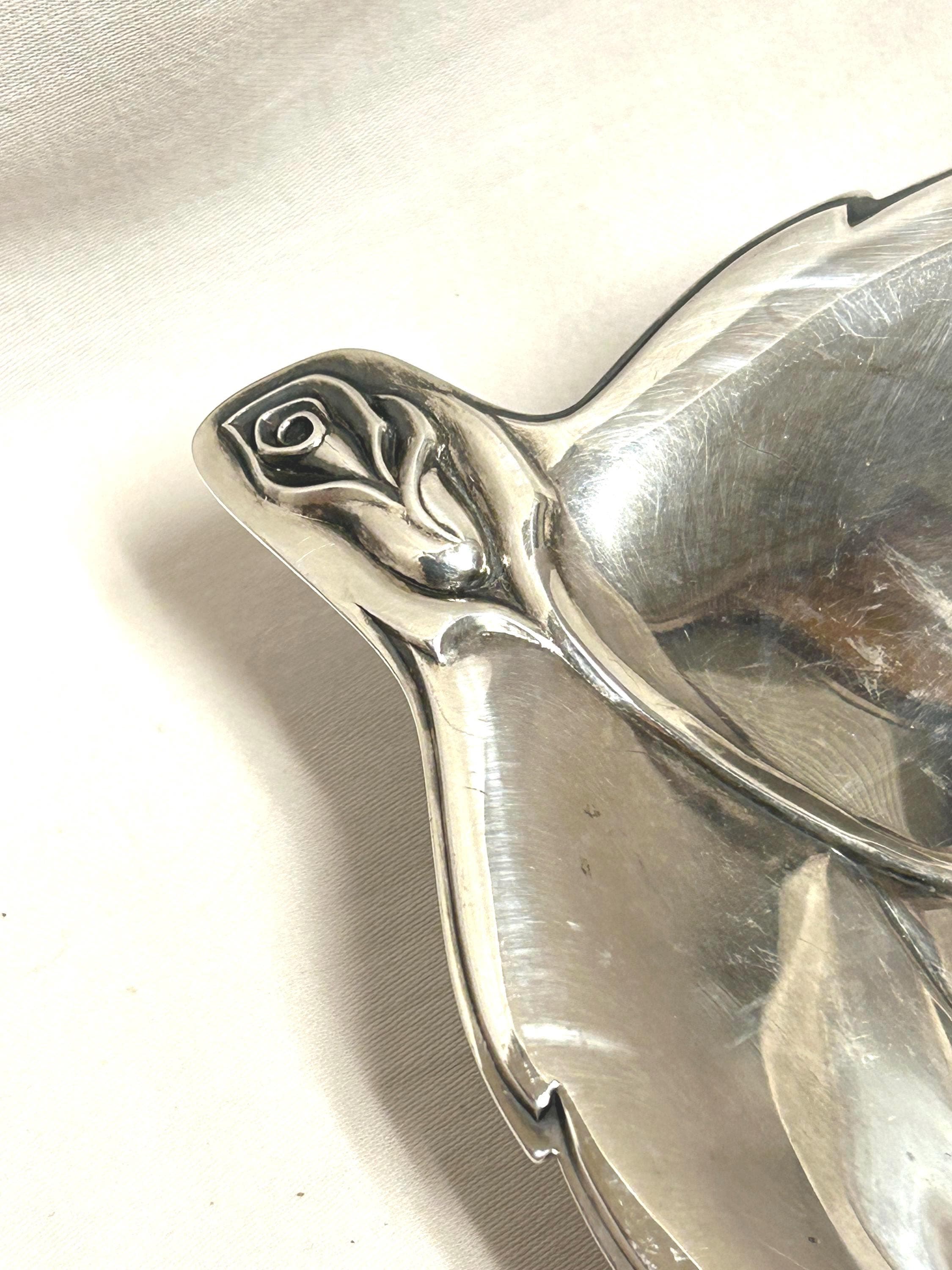 Vintage International Silver Company Silverplated Oval ROSE LEAF Serving Tray 9" x 5 1/4" Marked 348