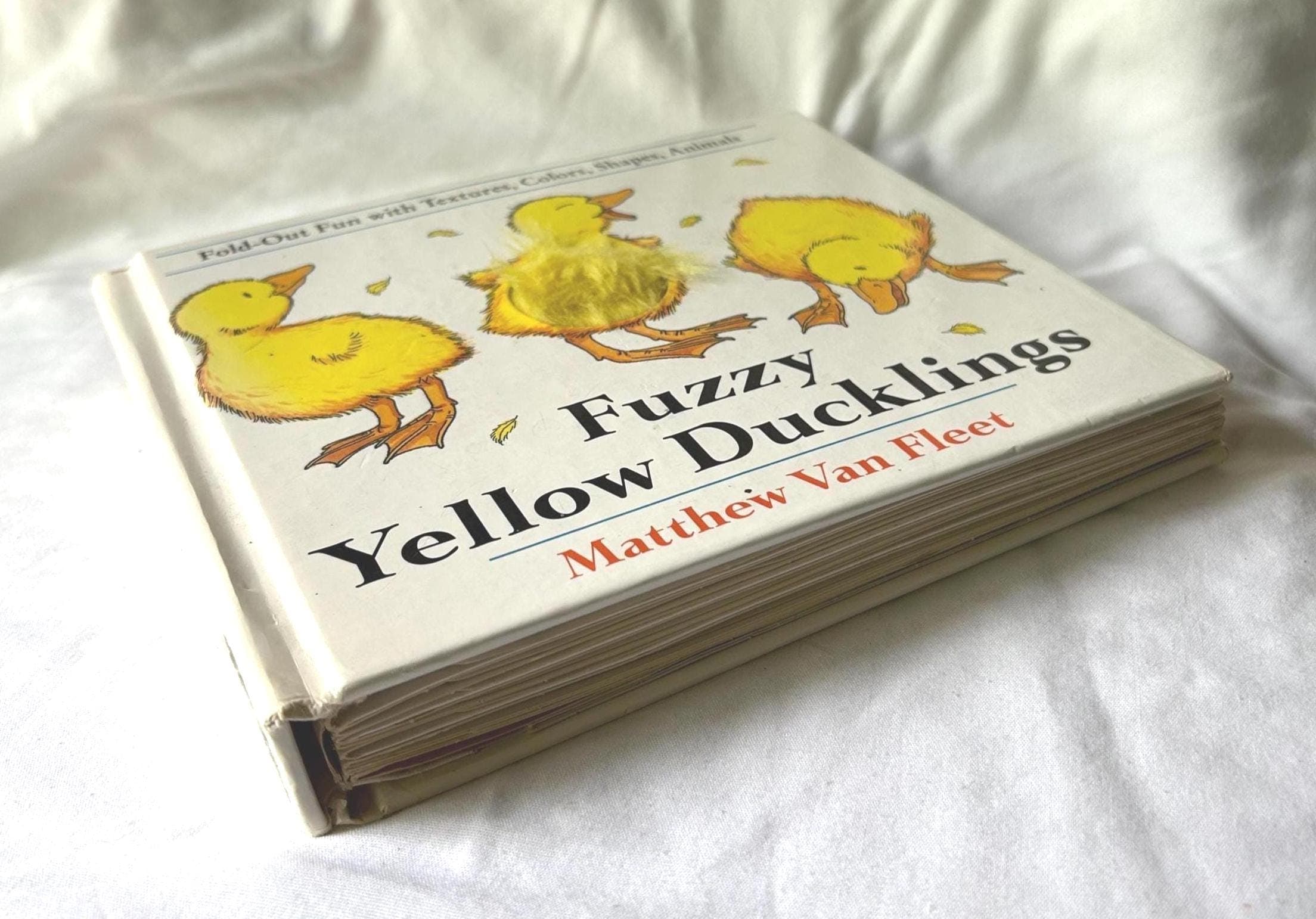 Vintage Children's Book Hardcover - Fuzzy Yellow Ducklings by Matthew Van Fleet learn to feel textures in this book GOOD CONDITION