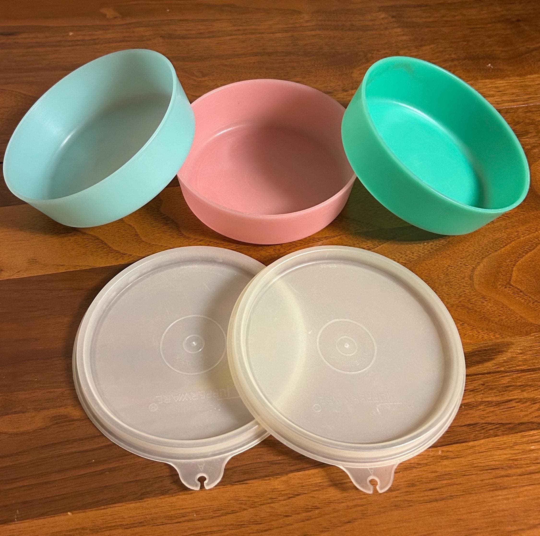 Vintage Tupperware Snack Bowls Set of 3 - Pink Green Blue with 2 Clear Lids 1286 Series