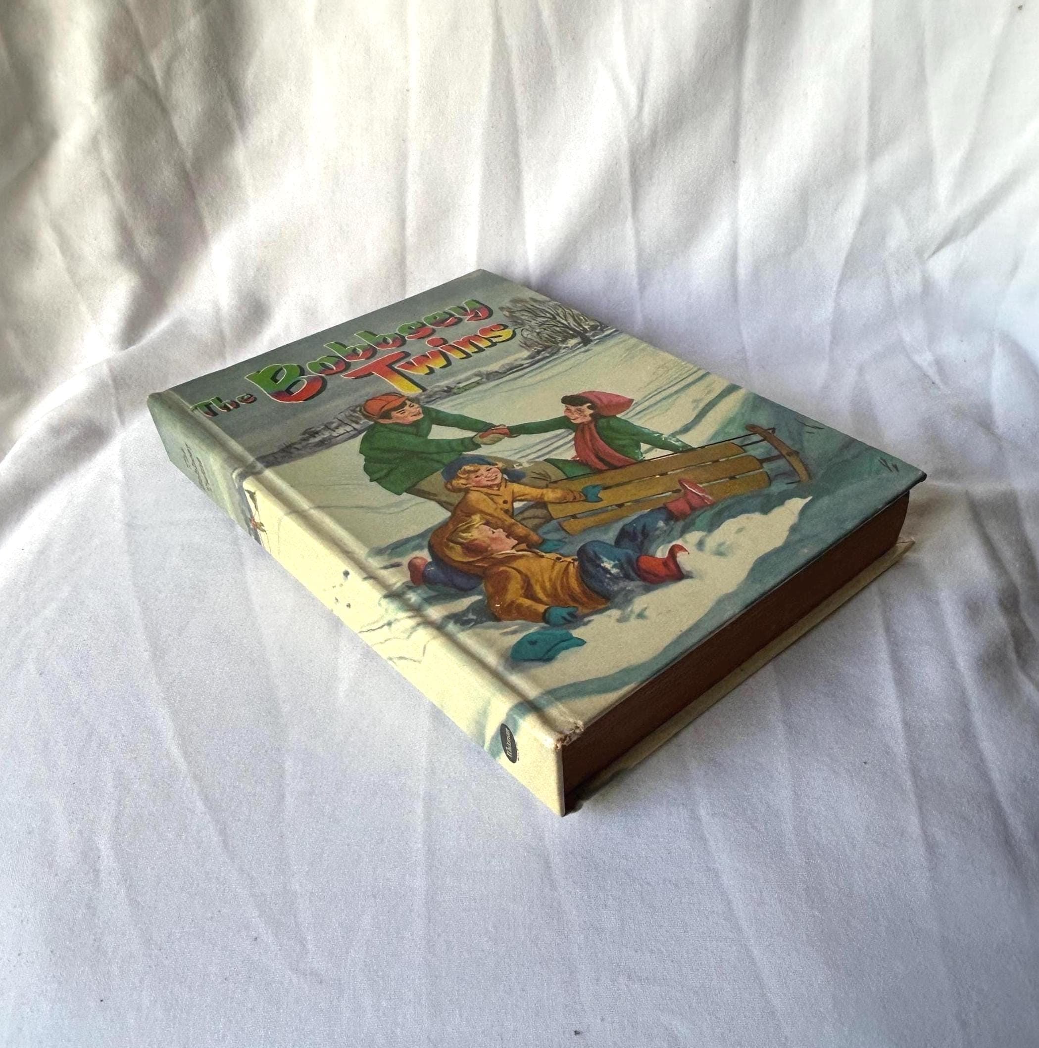 Vintage BOOK HARDCOVER - 1950 The Bobbsey Twins - Merry Days Indoors and Out by Laura Lee Hope Whitman Publishing Company Great Condition