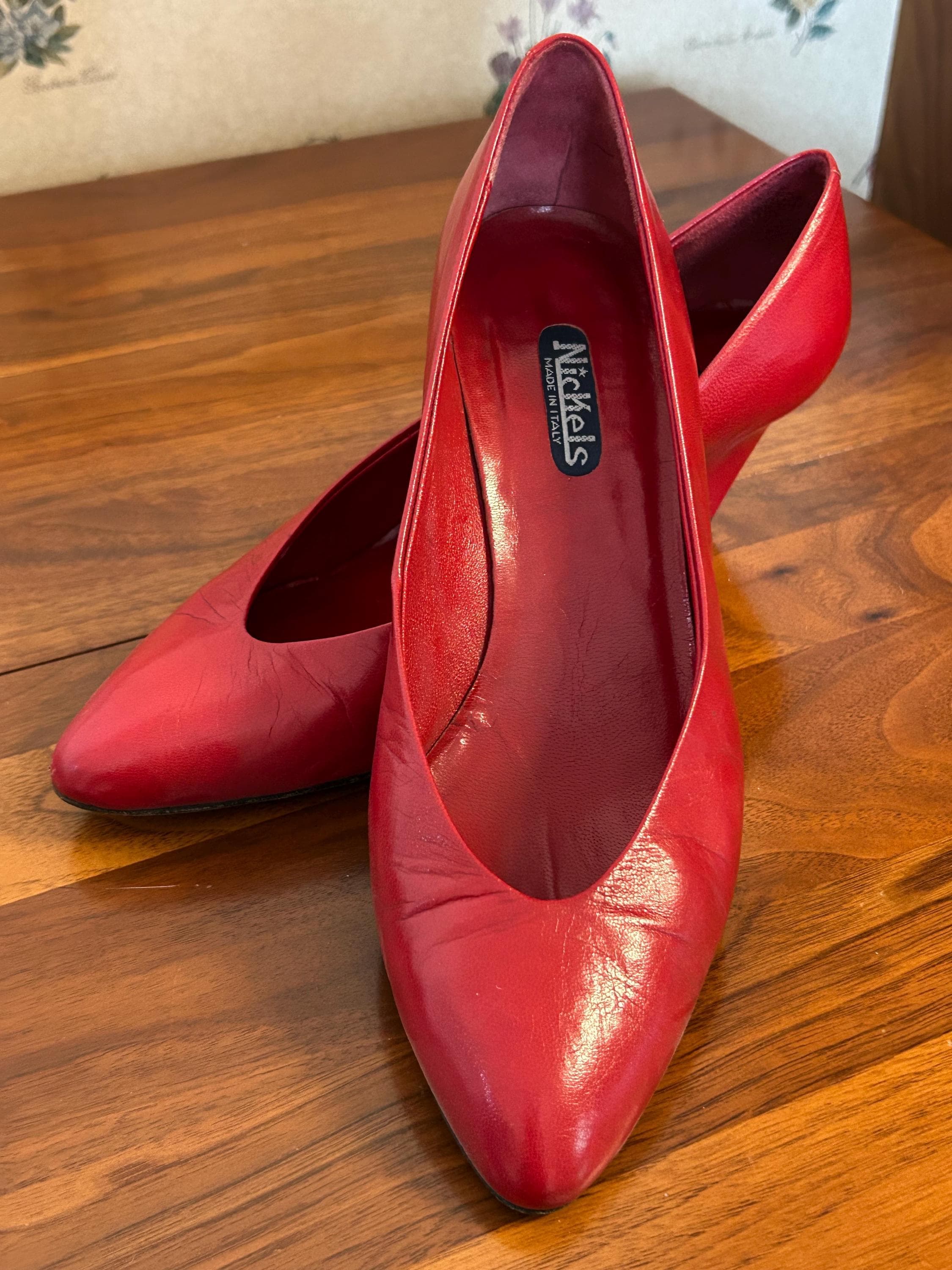 Vintage Nickels Leather Pumps Size 8 1/2 B - Red Heels Made in Italy