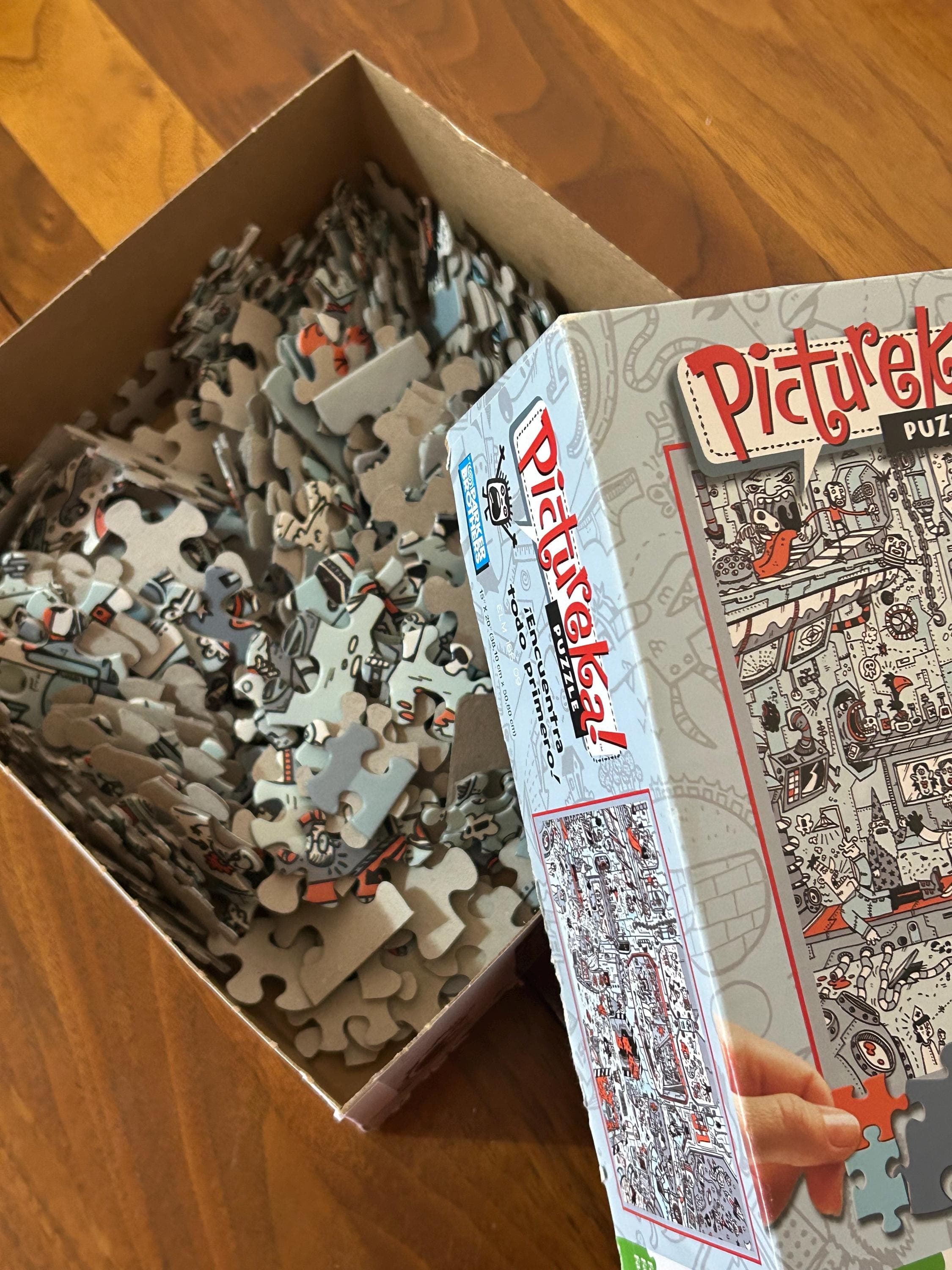 Parker Brothers Pictureka Jigsaw Puzzle - Find It Fast - 1000 Pieces