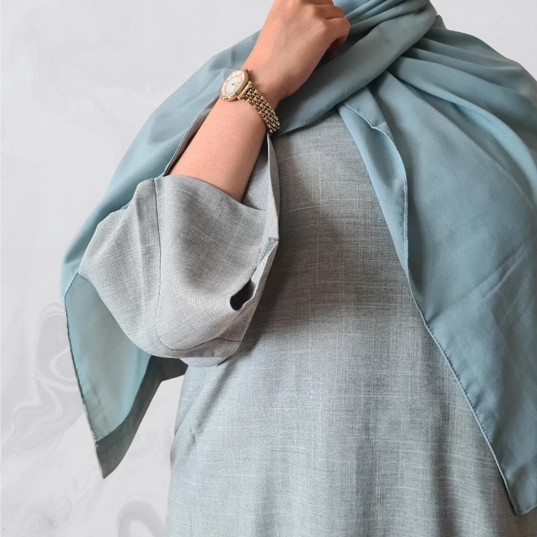 Stilvolle Abaya aus salbeigrünem Leinen mit Taschen und passendem Hijab – Bescheidene Mode, bequem, vielseitig Design | Eid Geschenk - image 4