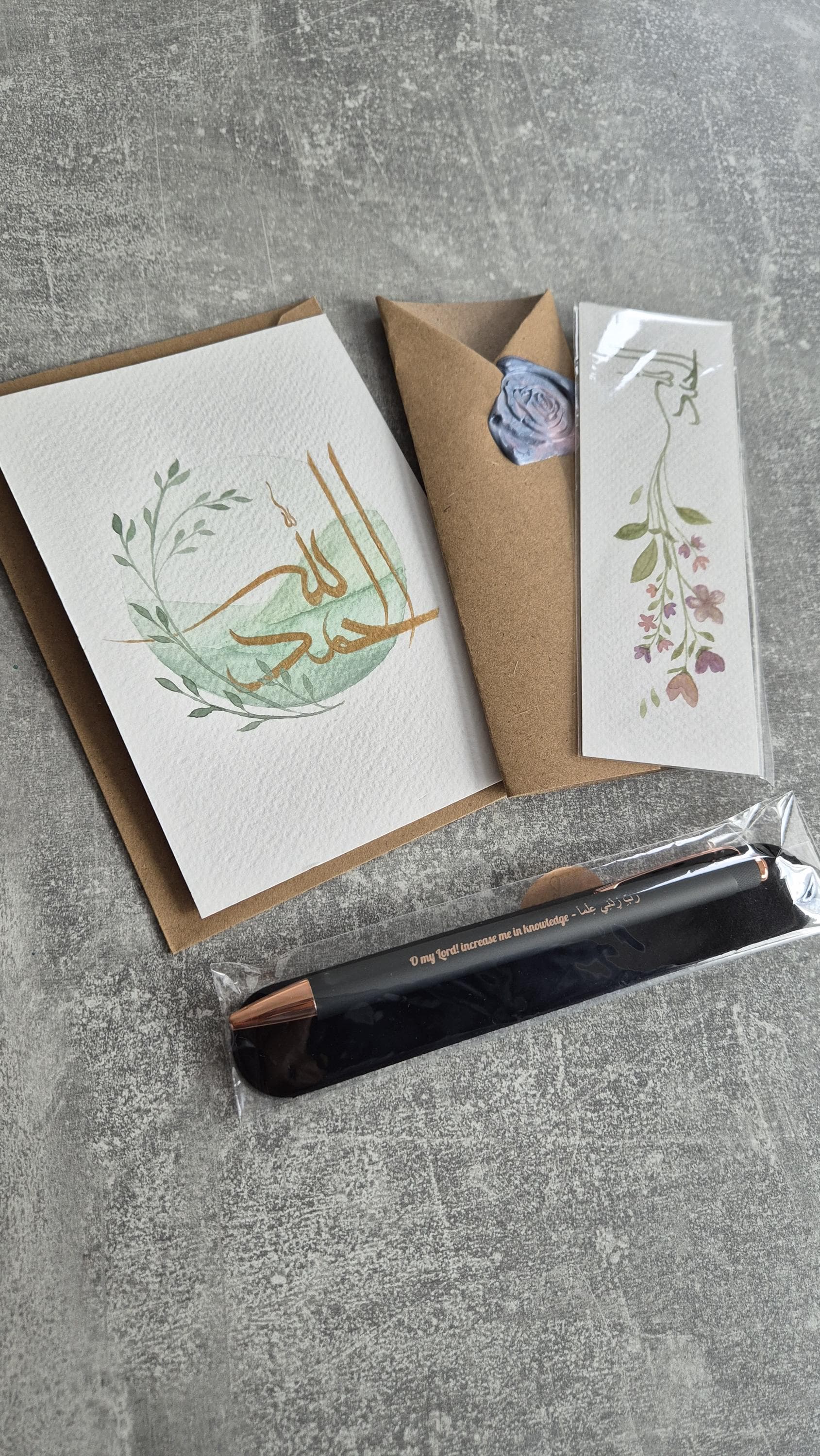 Islamische-Geschenkset: Lesezeichen | A6-Gemälde/Grußkarte | Rabbi Zidni Ilma Stift/ Handgemachtes Islamischegeschenk