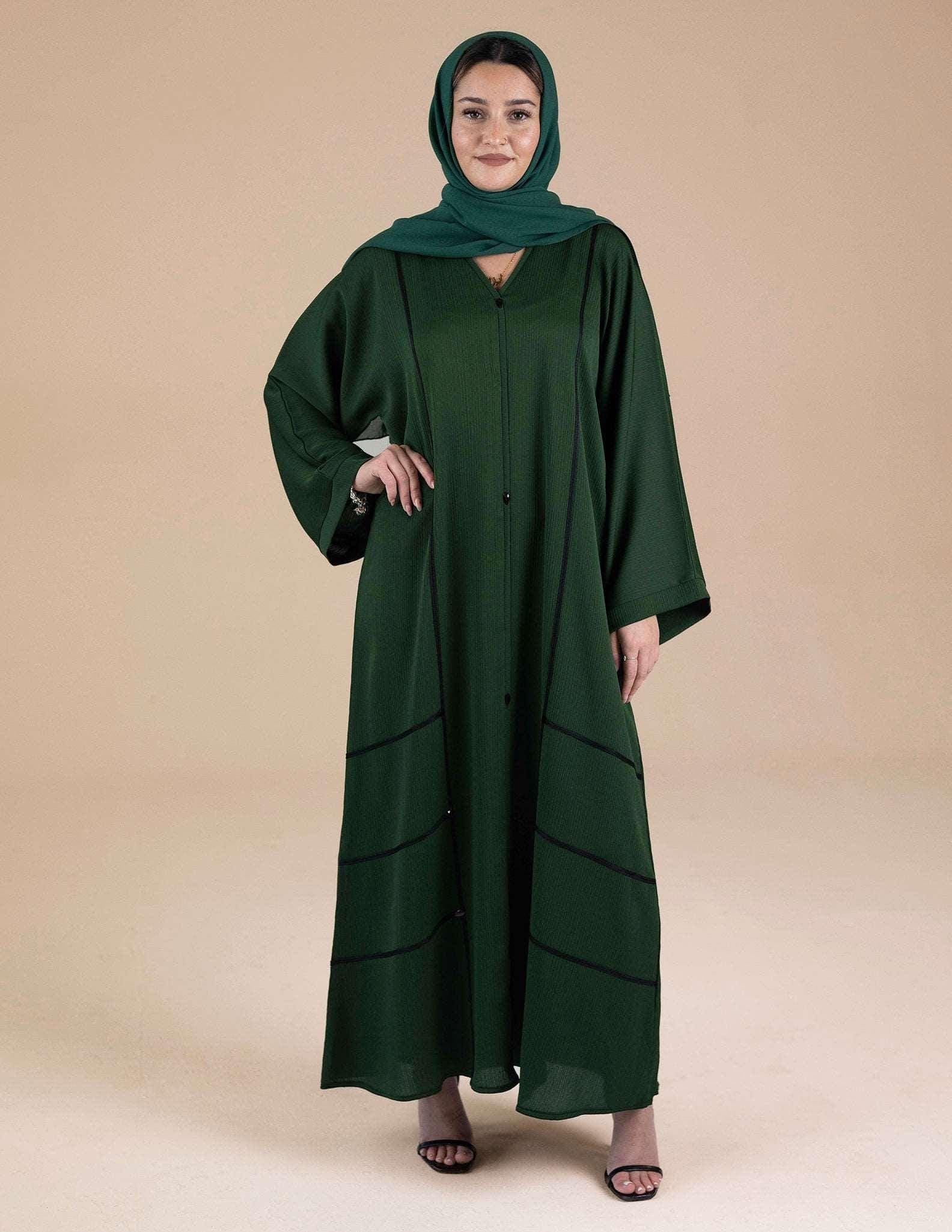Essential Closed Emerald Green Abaya