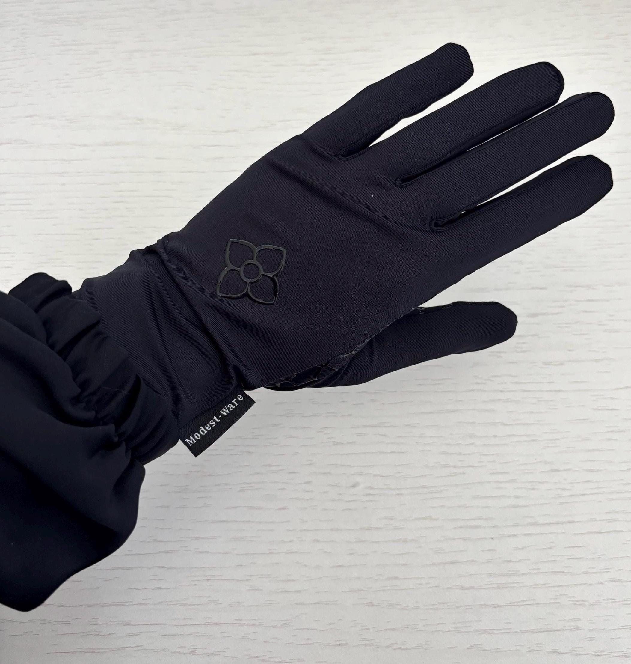 Luxury Hijab Non-slip short Touchscreen Gloves - image 3