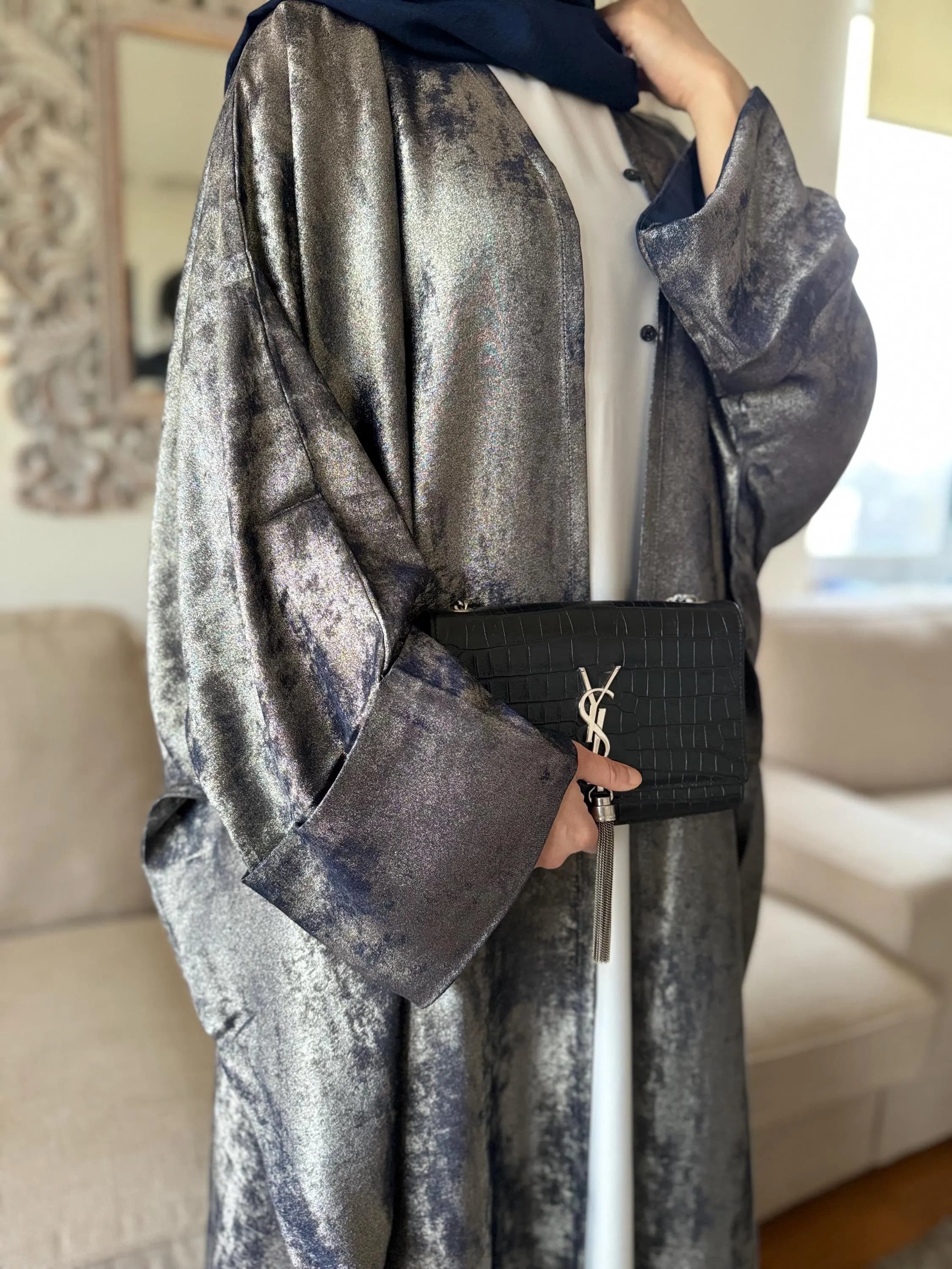 Metallic Batwing Abaya Set: 4-Piece Occasion Abaya - image 5