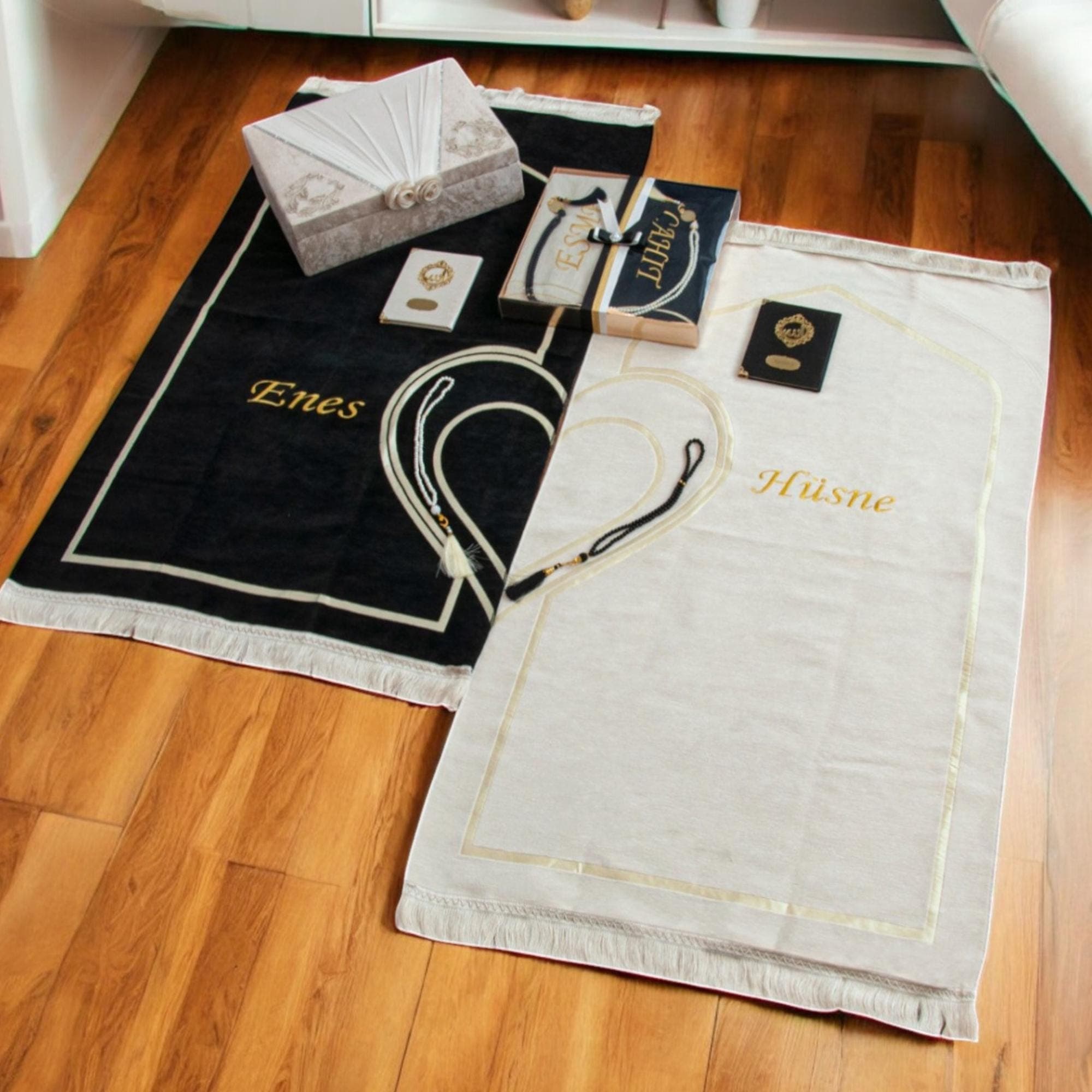 Personalized Prayer Couple Mats Set for Islamic Gift - image 3