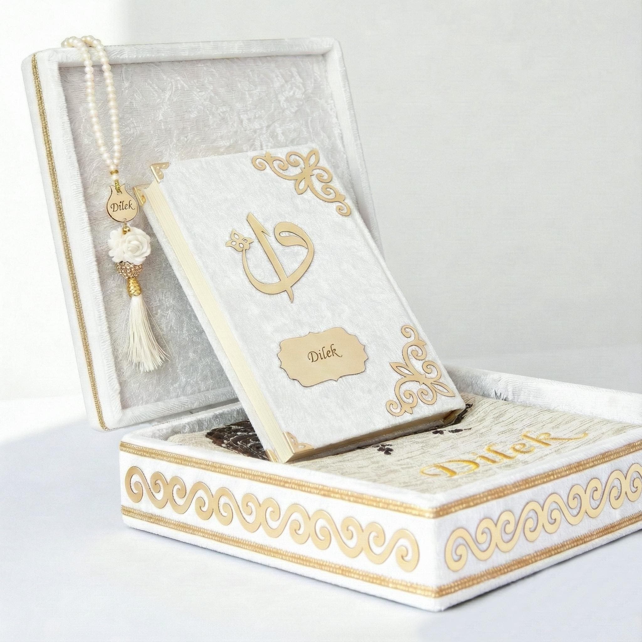 Personalized Velvet Quran Gift Set | Personalized Tasbeeh and Prayer Mat - image 5