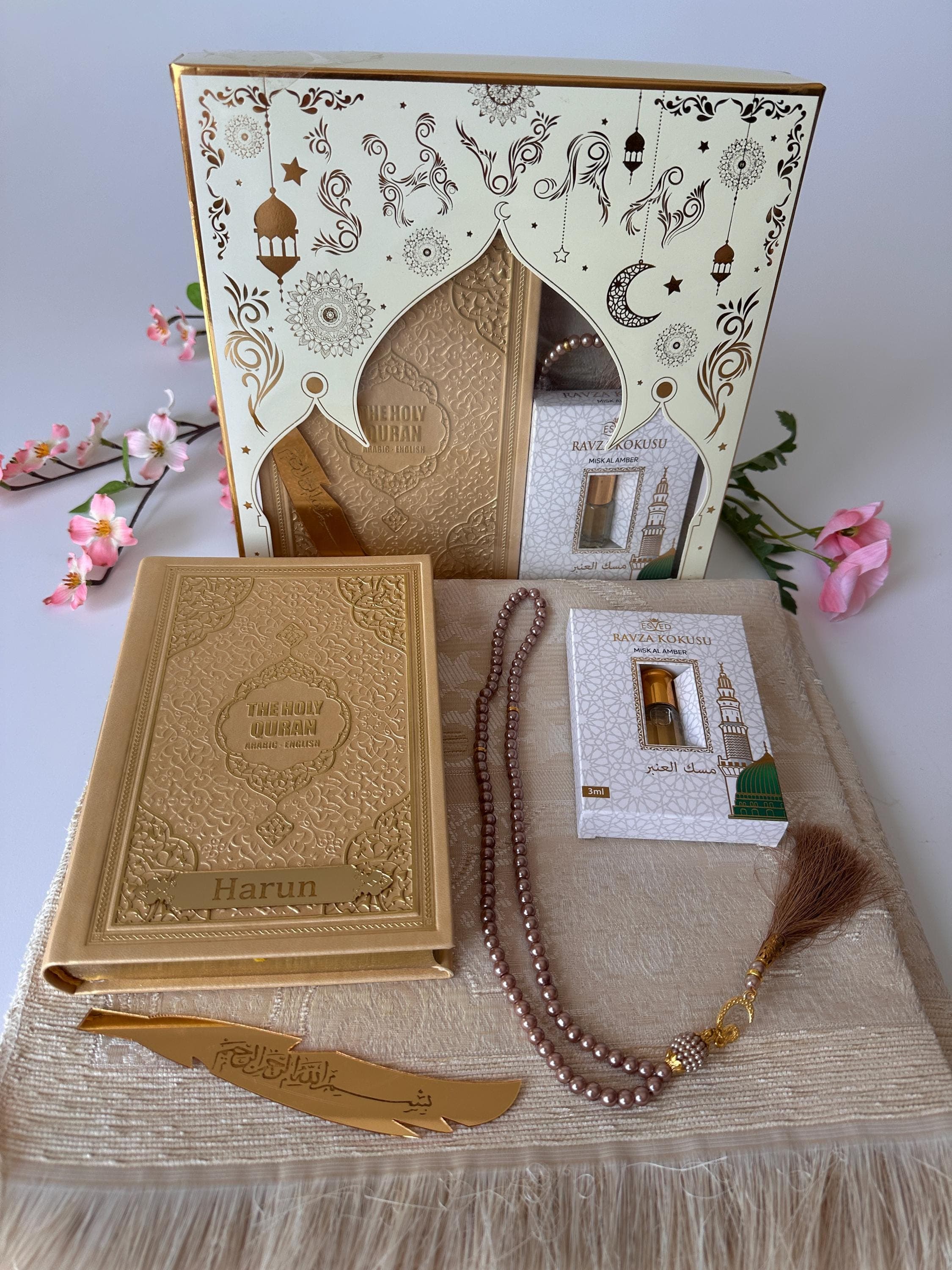 Personalized English Translated Quran Set Muslim Gift Ramadan Gift Islamic Gift, Eid, English Prayer Rug Beads Thermo Leather Cover Cream - image 4