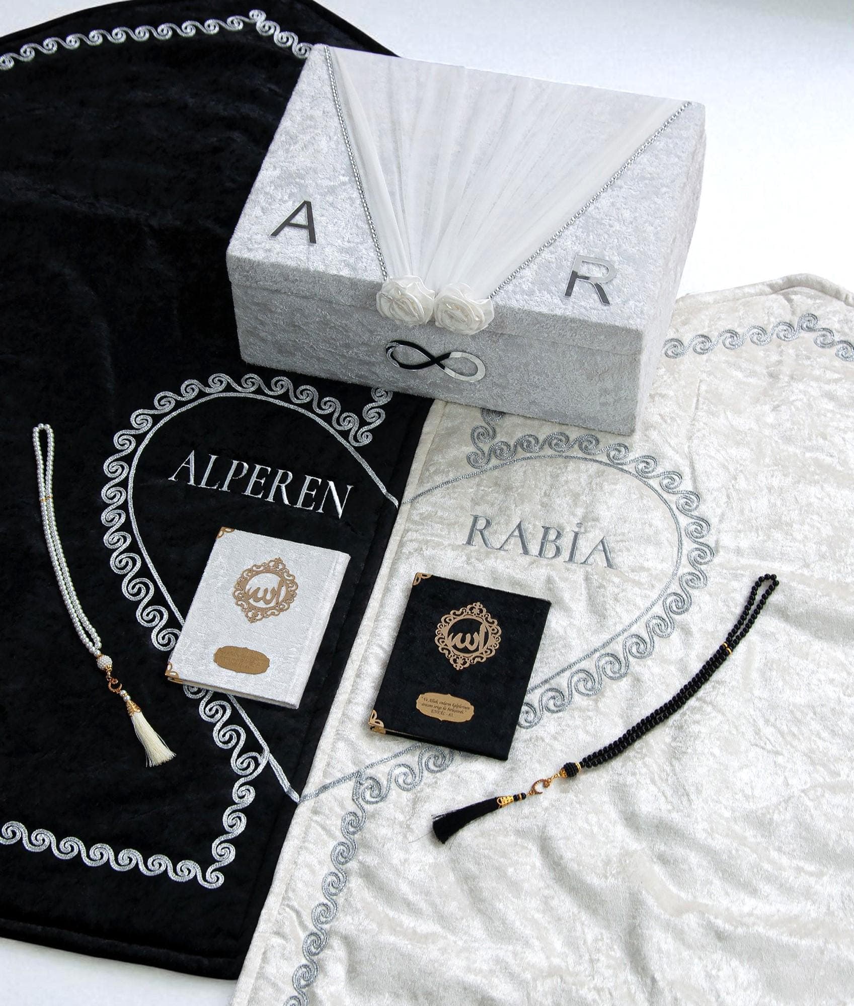 Personalized Couple Prayer Mat Set with Yaseen Books, Pearl Prayer Beads and Velvet Gift Chest | Eid Gift | Islamic Wedding Gift | Silver - image 4