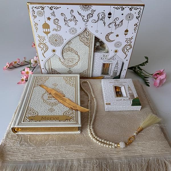 Personalized English Holy Quran and Prayer Mat Set with Thermo Leather Cover | Islamic Gift | - image 5