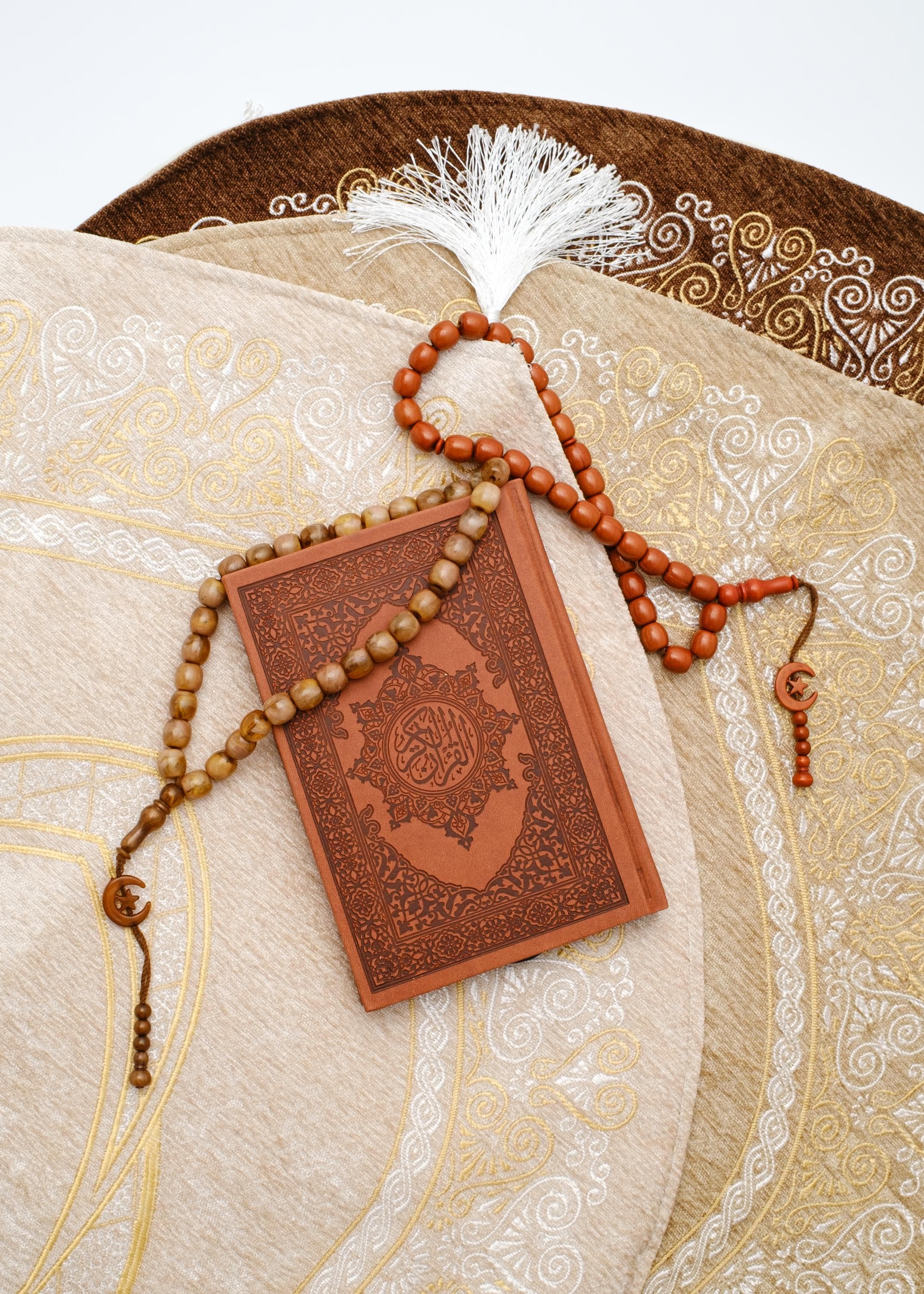 Leather feel Arabic Qur’an | Uthmani Calligraphy & Embossed Cover - image 4