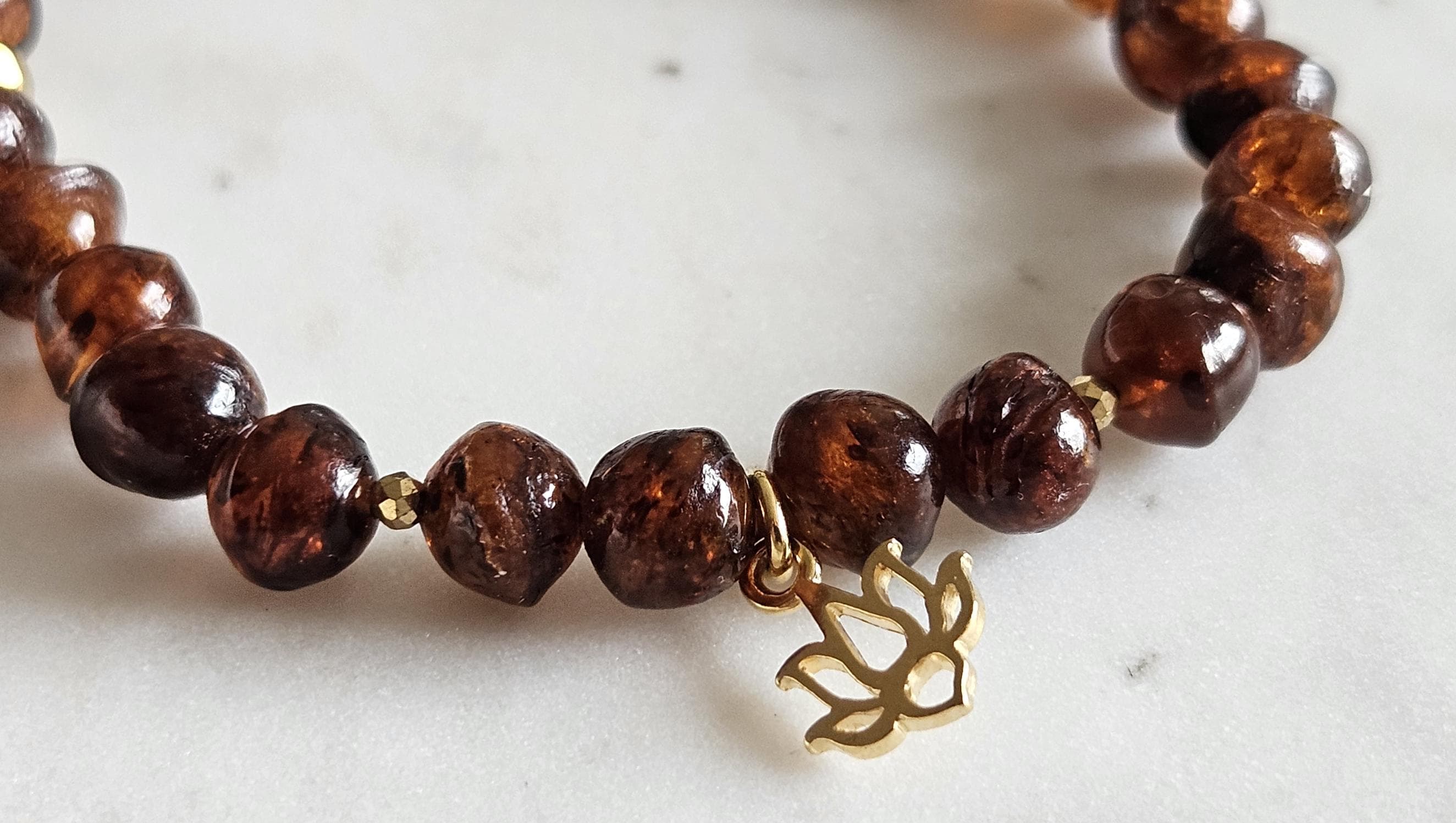 Handmade Baltic Amber Mala with Hematite Gold-plated Silver, Mala of health and protection, Yoga, 27 beads 6mm, Exclusive Bracelet