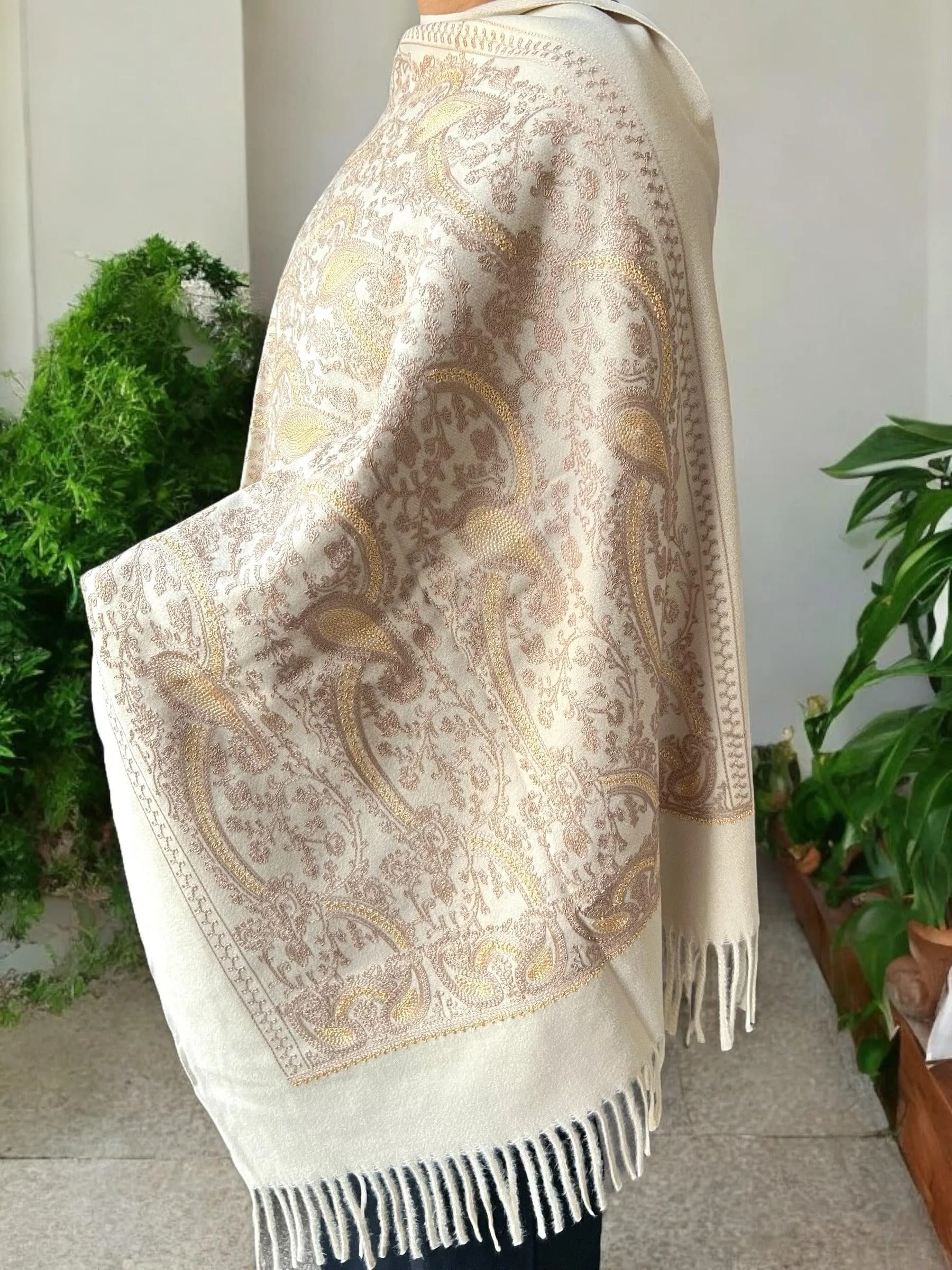 Winter shawl