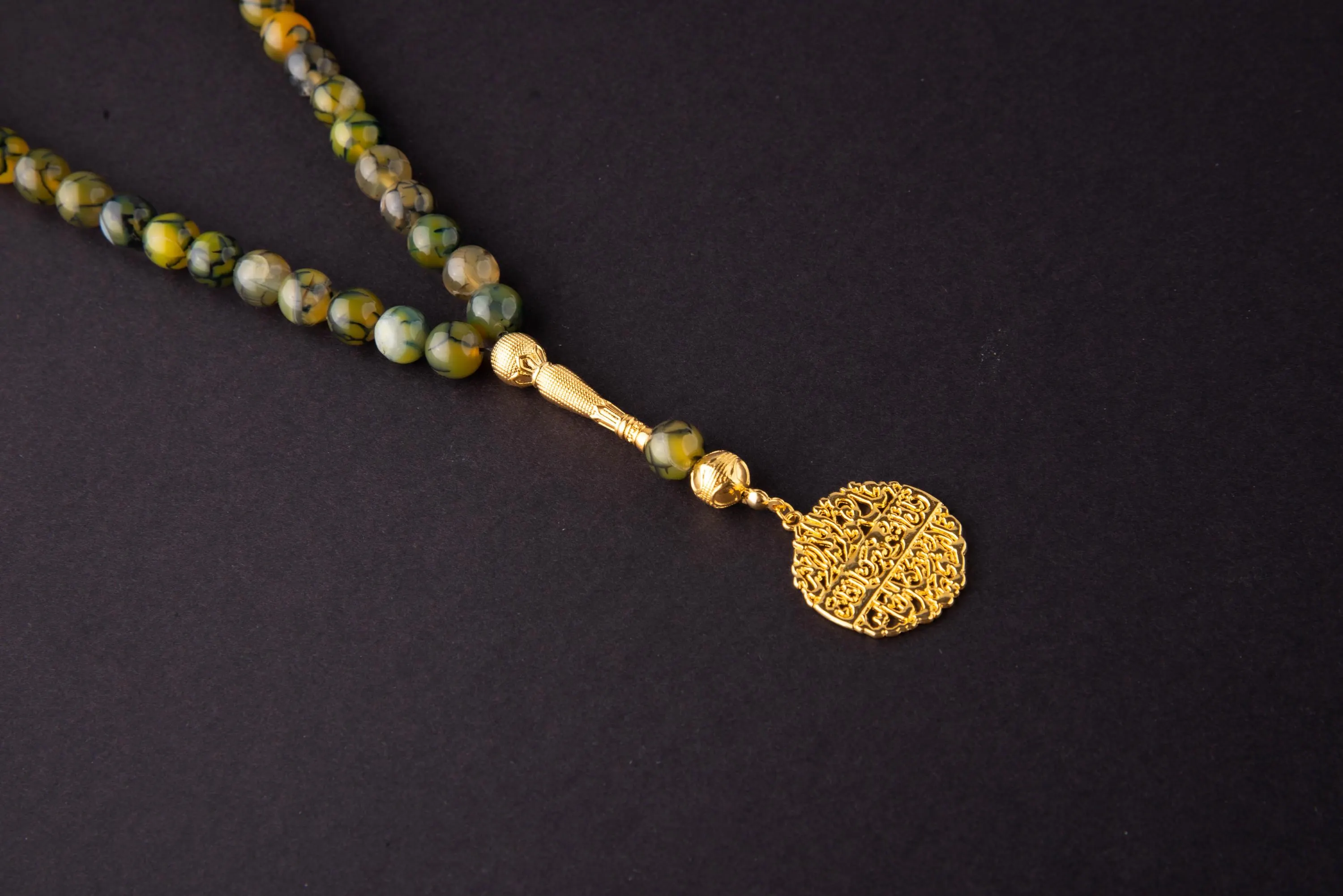 Olive Green Aqeeq Agate Tasbeeh; 33 Count Islamic Misbaha; 24k Gold-Plated Pendant; Dhikr Prayer Beads; Ramadan Eid Gift; Muslim Gift - image 2