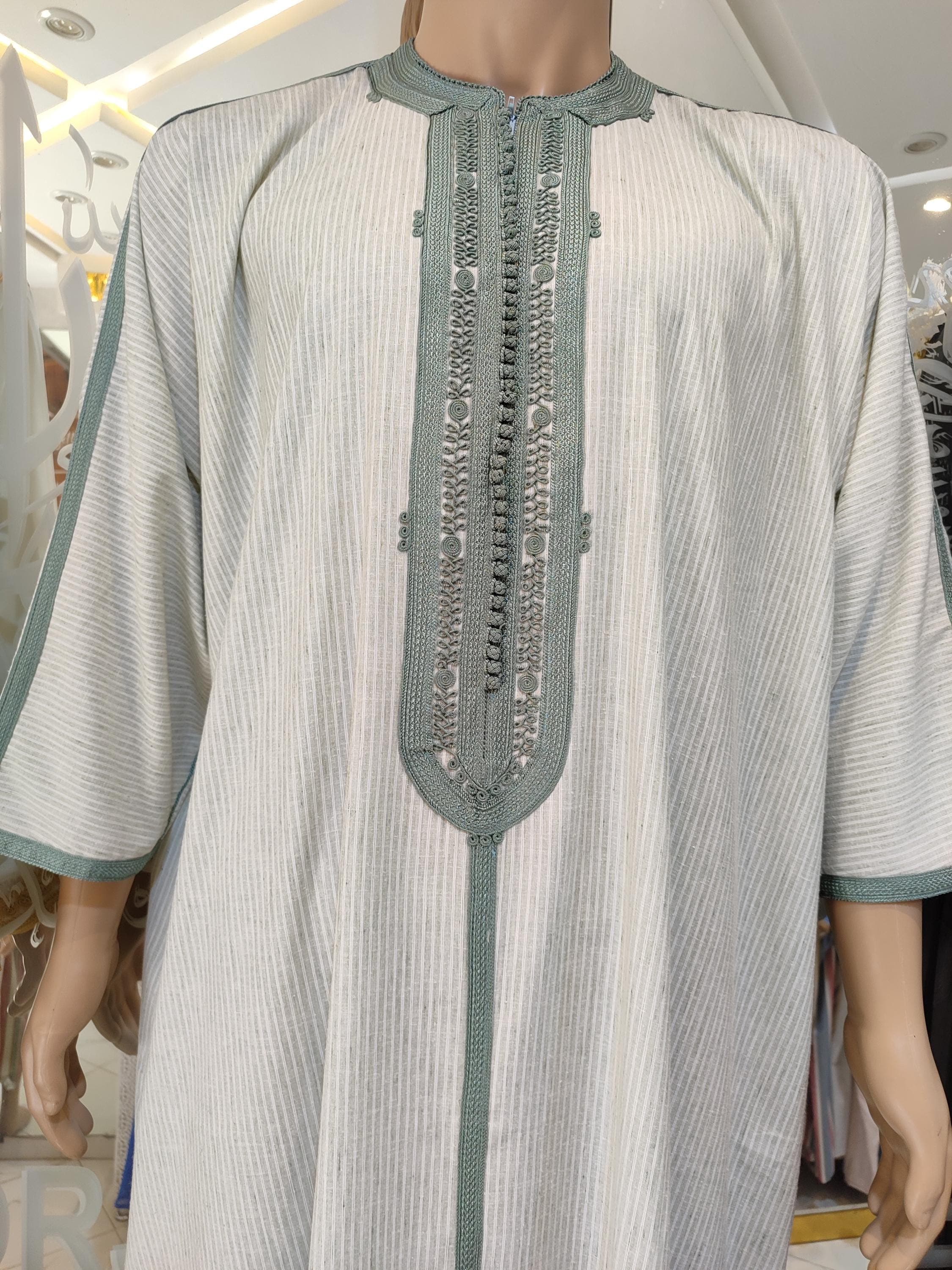 Embroidered White Moroccan Djellaba: Men's Islamic Kaftan