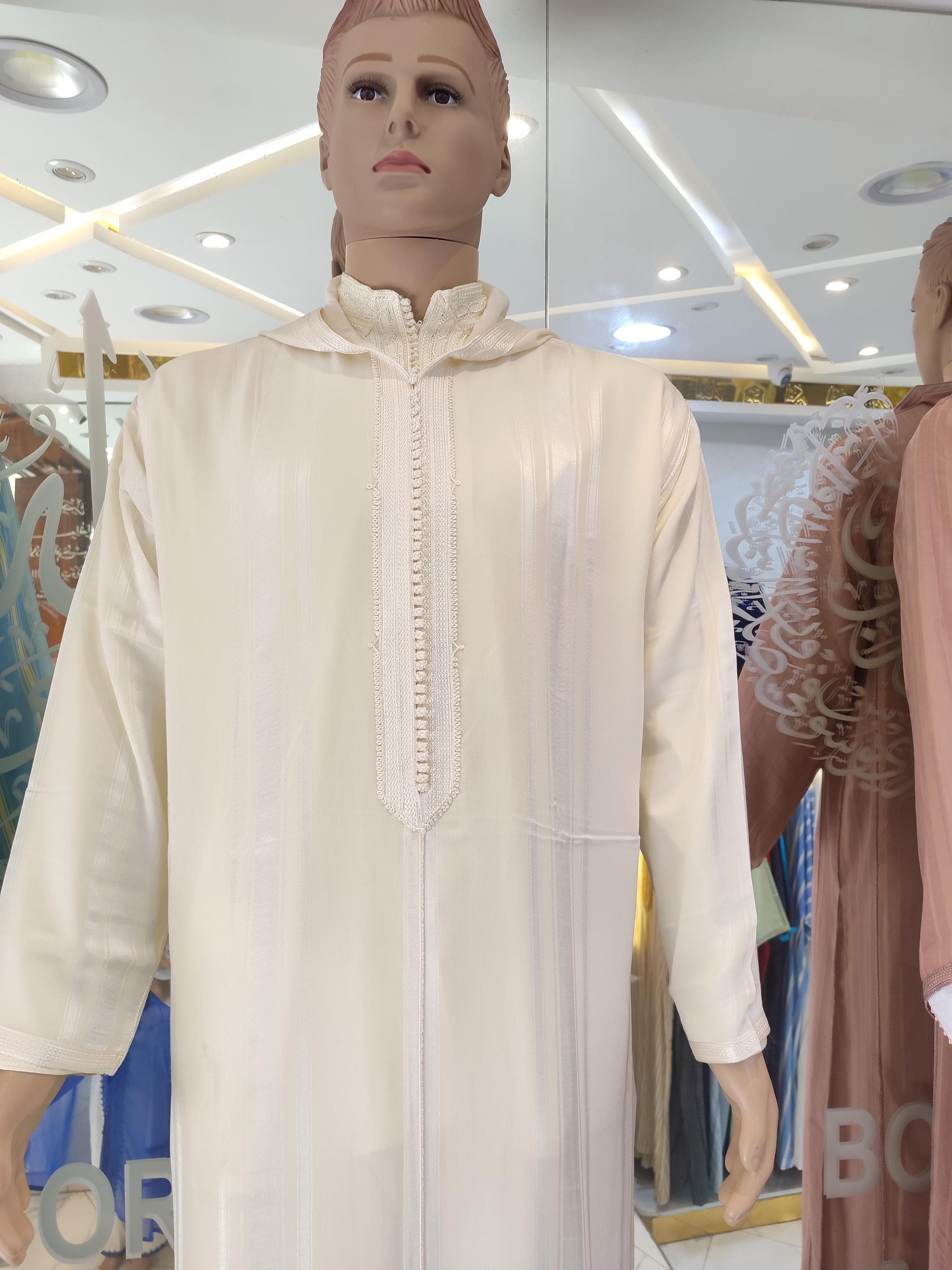 White Moroccan Men's Djellaba: Embroidered Islamic Thobe