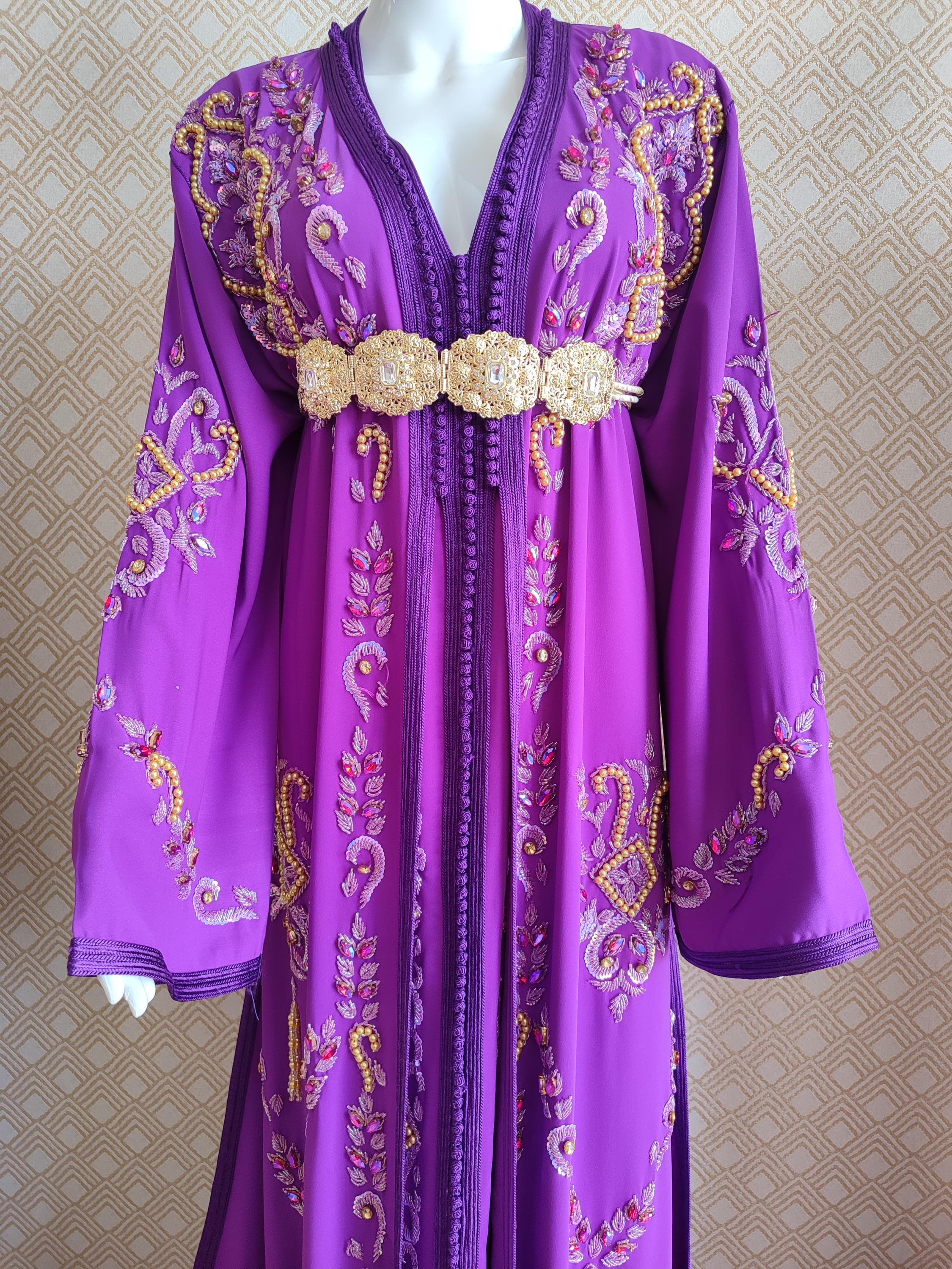 Purple Moroccan Takchita: Golden Embroidered Bridal Kaftan