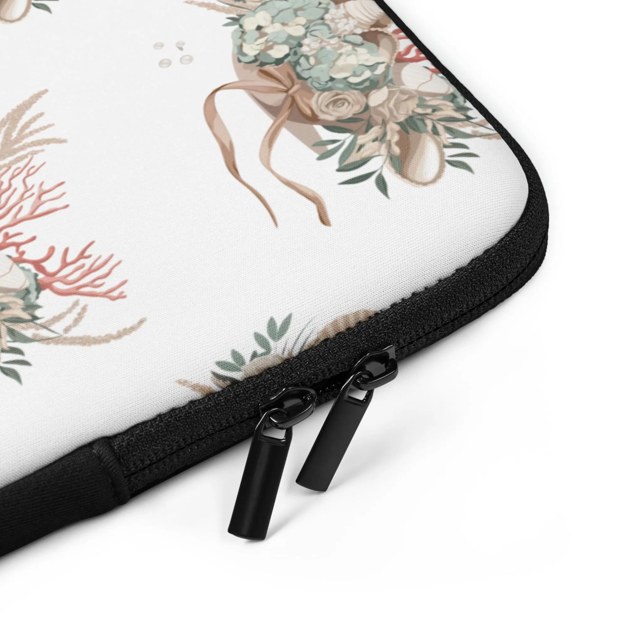 Coastal Seashell Laptop Sleeve: Neoprene Beach Protection - image 5