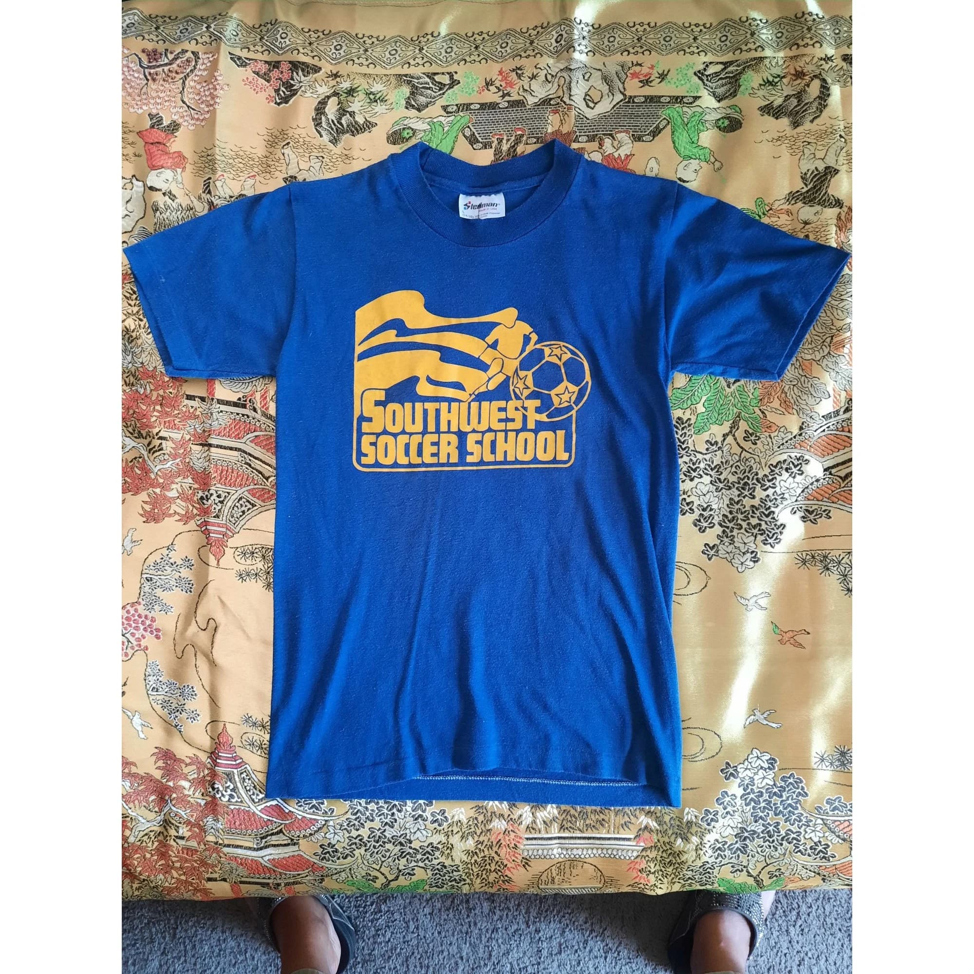Boys Large Tshirt Vintage 80s Southwest Soccer School Kids Blue Single Stitch - image 3