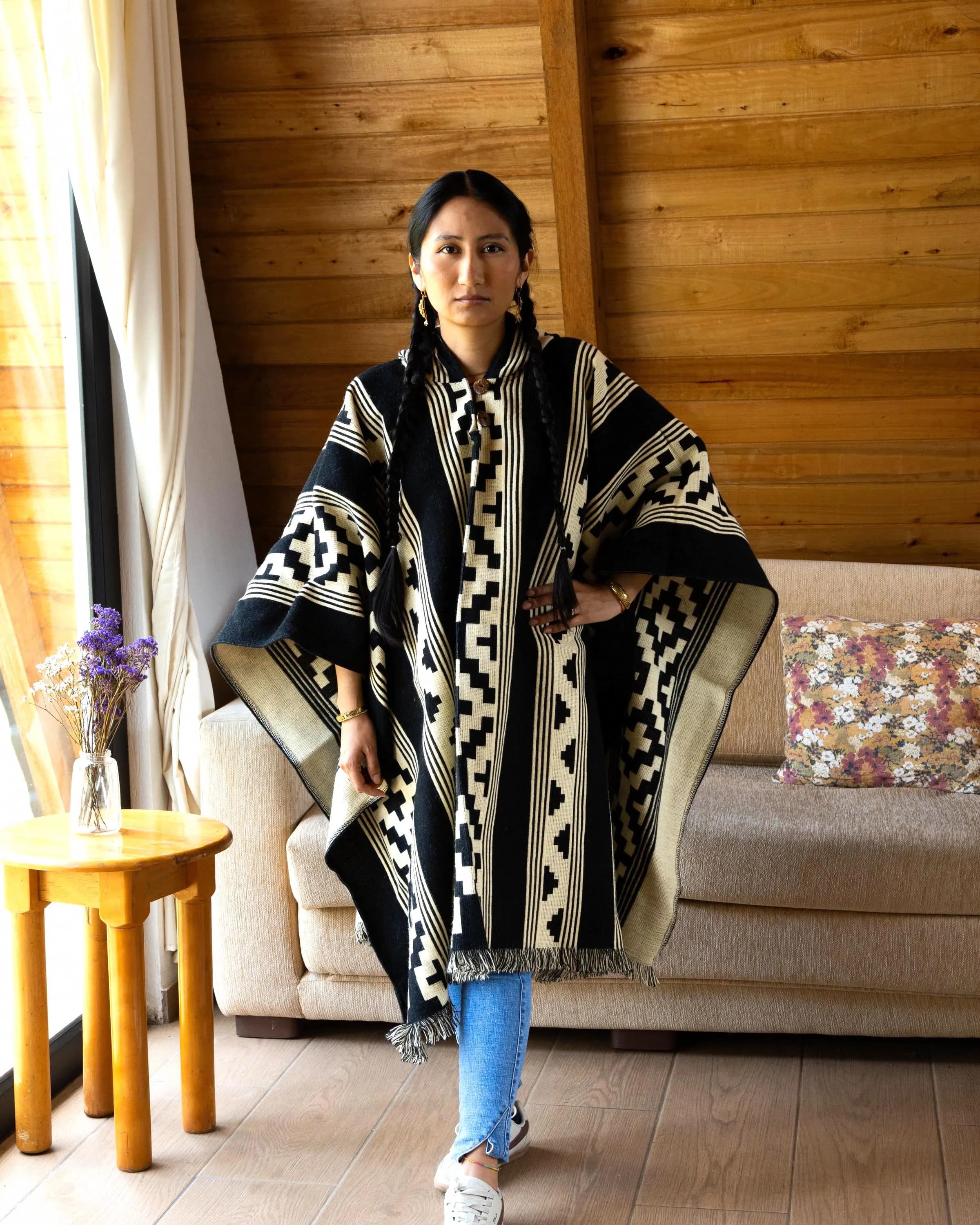 Black Ivory Alpaca Hooded Poncho – Handwoven Andean Serape, Geometric Western Wrap, Unisex Winter Layer