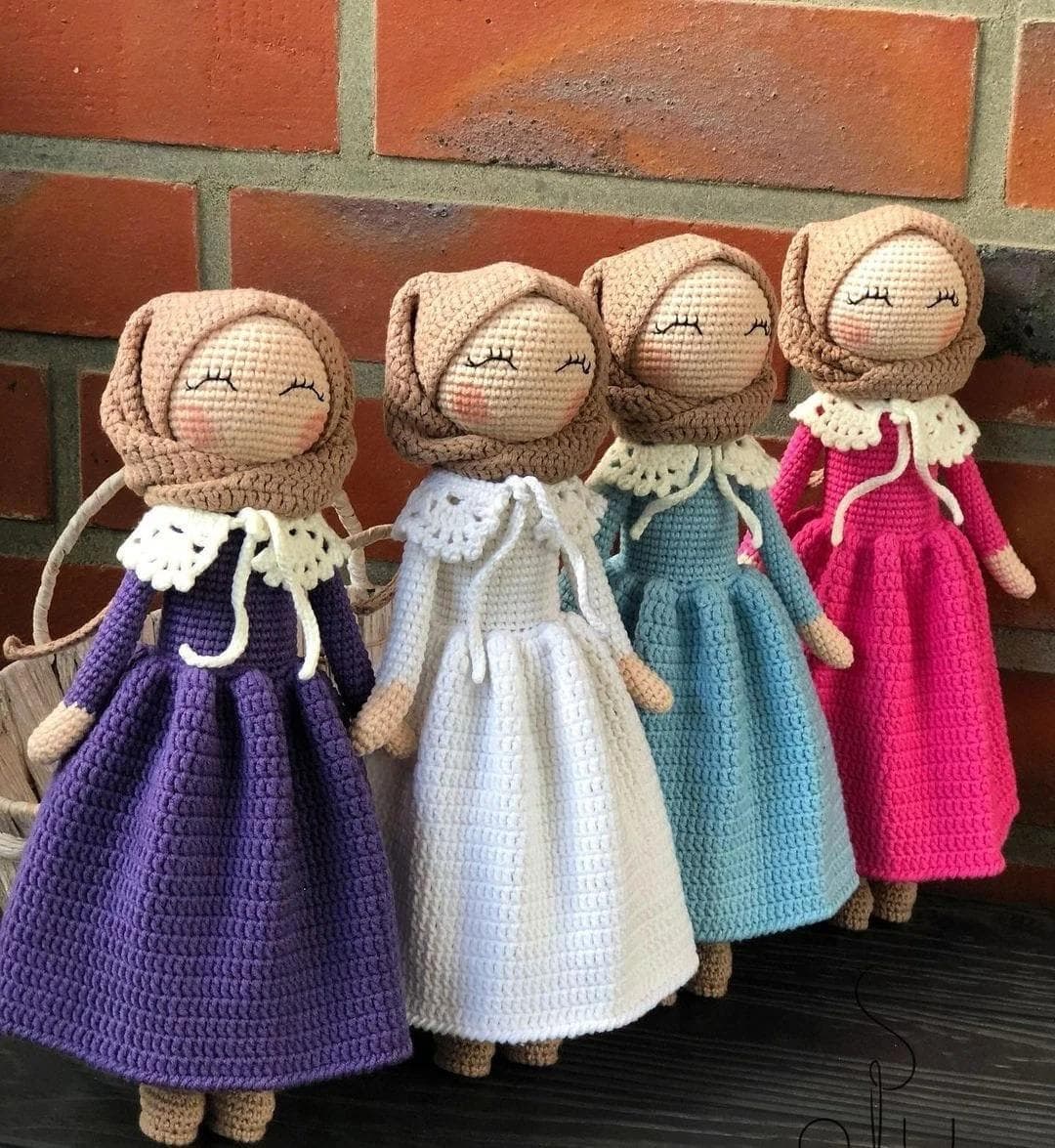 Crochet Hijab Doll, Amigurumi Muslim Doll, Crochet Amigurumi Doll For Sale, Ramadan gift, Muslim Gift, Eid Gifts For Kids