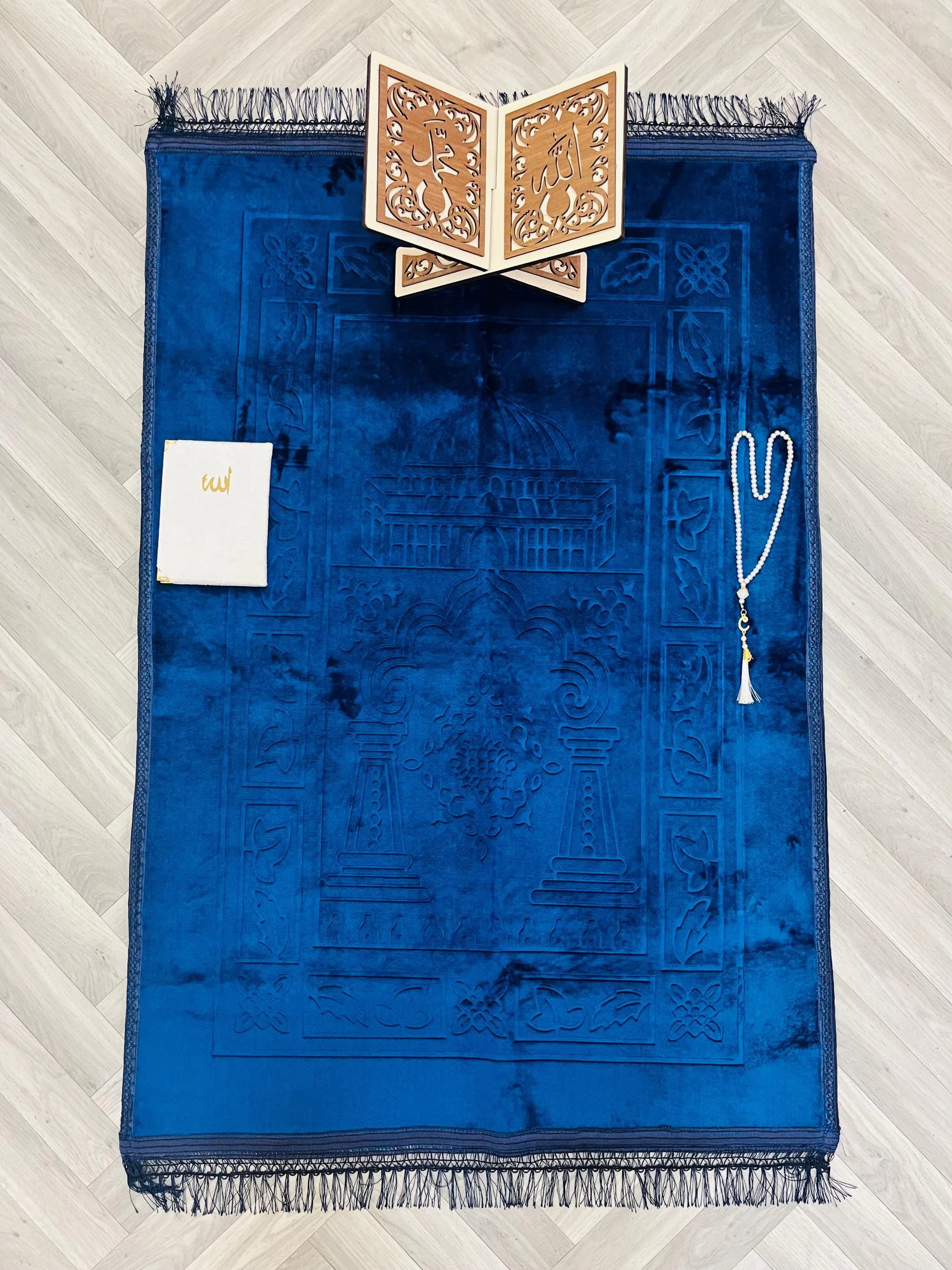 Blue Plush Velvet Prayer Mat: Thick Soft Textured Non-Slip Rug, Sejadah, Janamaz, Tasbeeh, Rosary
