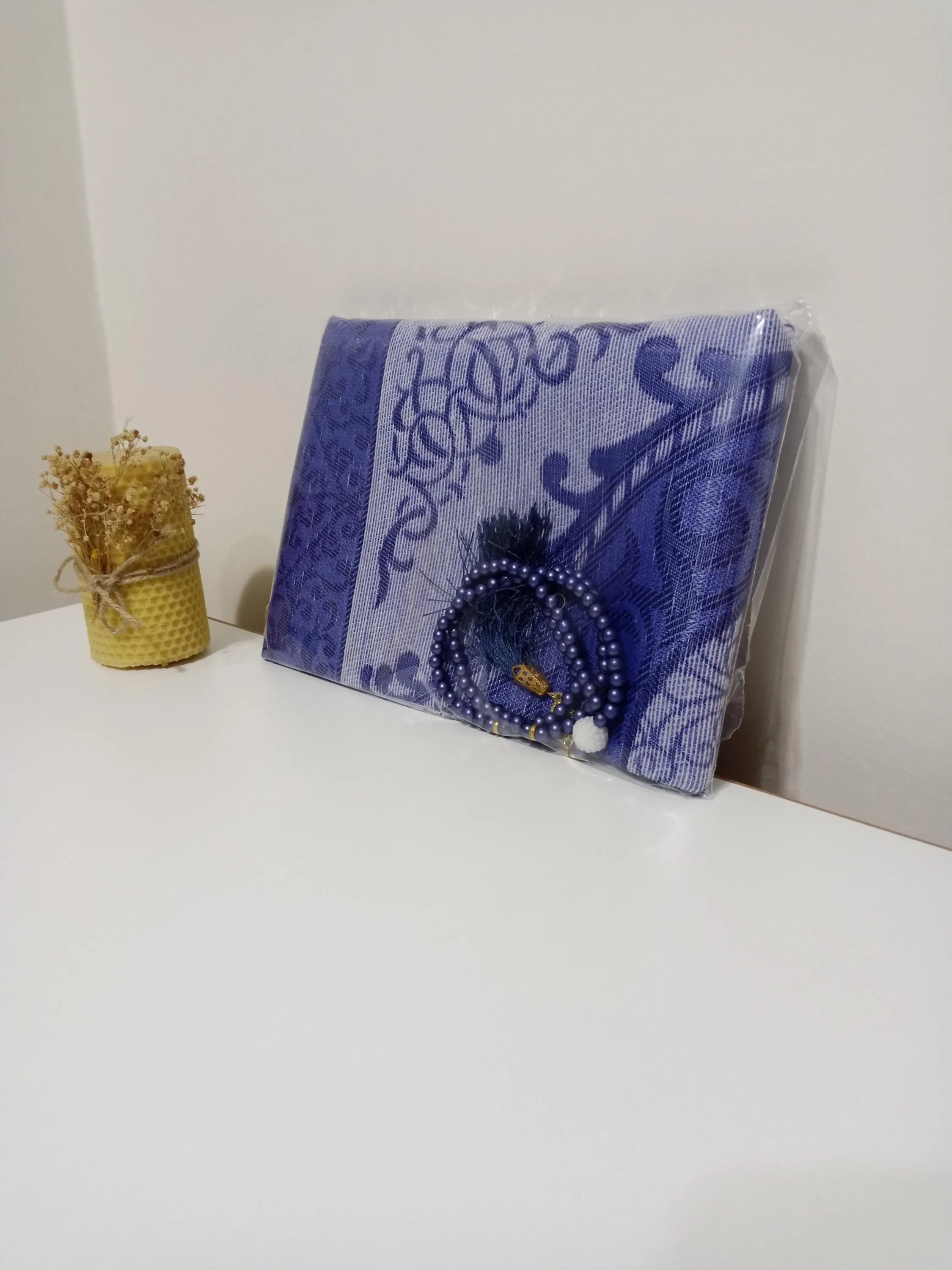 With Color Options Islamic Prayer Mat Set; Tasbeeh, Thin Gift Rug, Umrah Favors, Sejadah - image 3