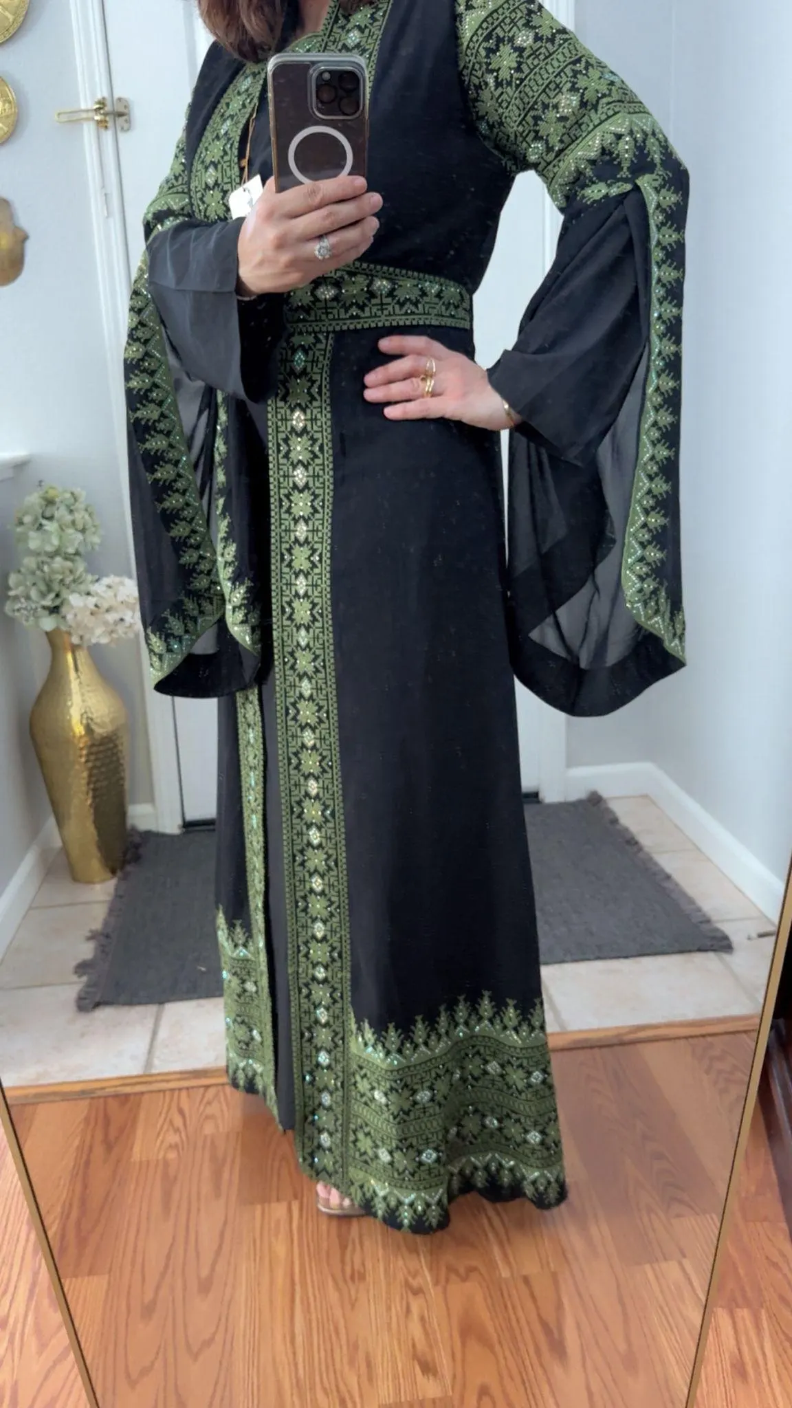 Najmah Thobe Set - Embrodiered Women's Dress - Perfect for Eid, Ramadan, Gifts for Her - image 3