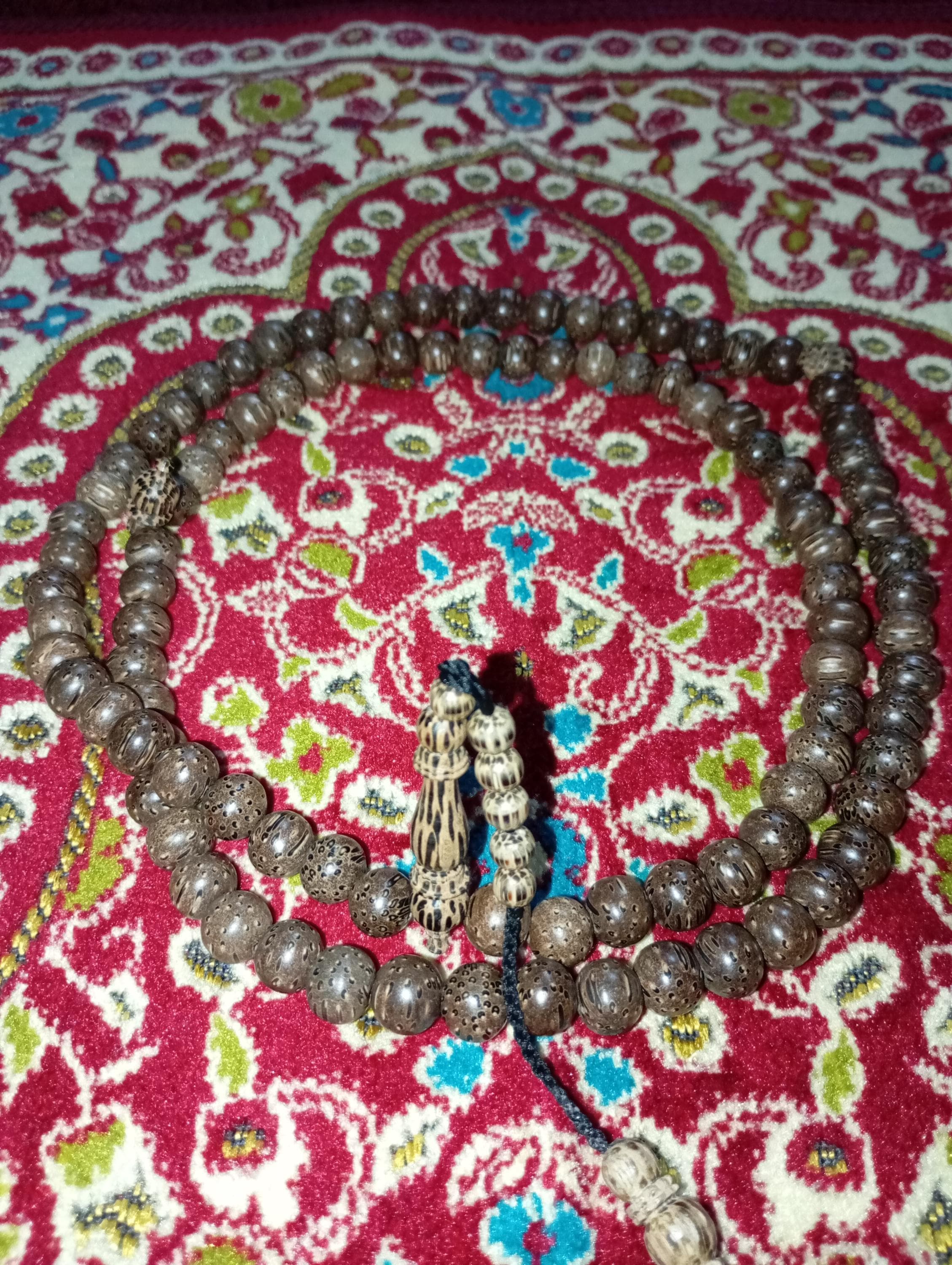 Handcrafted Liwung Macan Wood Tasbih | Tiger Pattern Prayer Beads - image 4