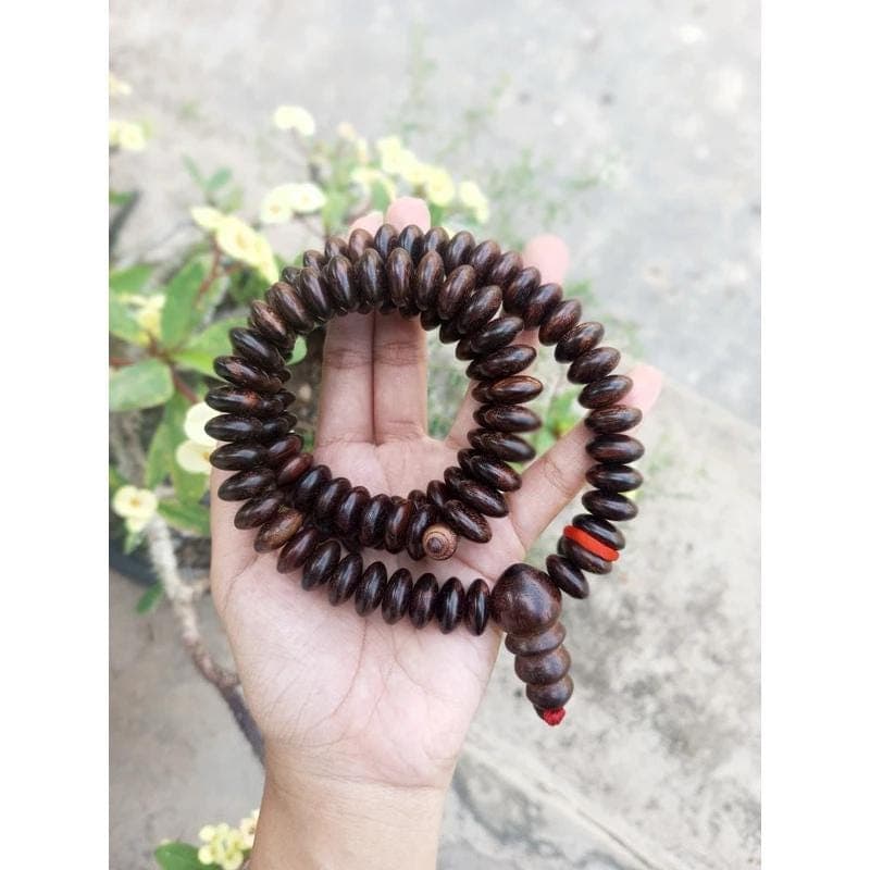 Red Laka Prayer Beads – Flat 10mm Spiritual Tasbih for Meditation & Dhikr - image 3