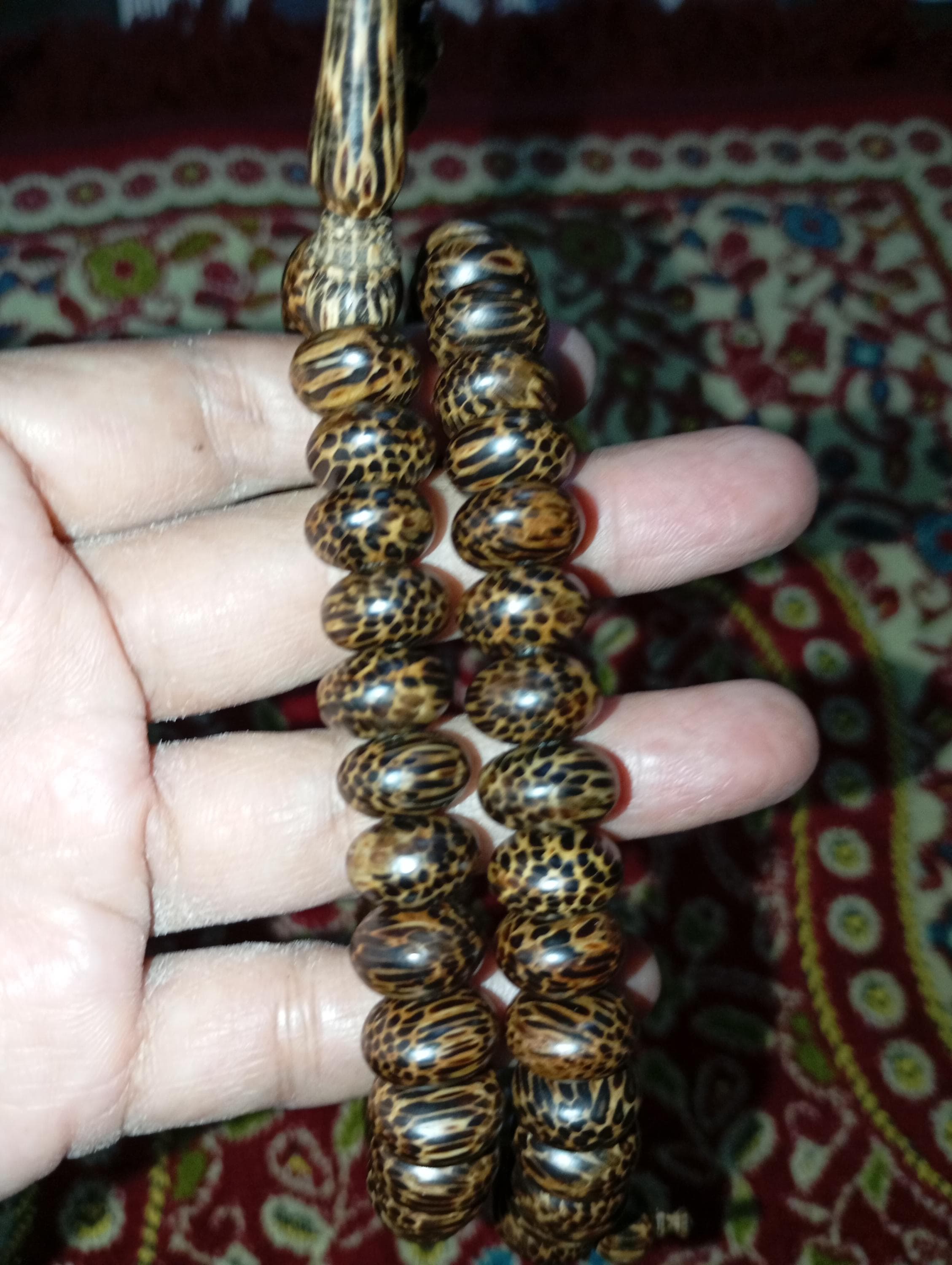 Tasbih Liwung Macan Pipih 16mm – 99 Beads Powerful Tiger Wood Mala | Spiritual Energy Beads - image 3