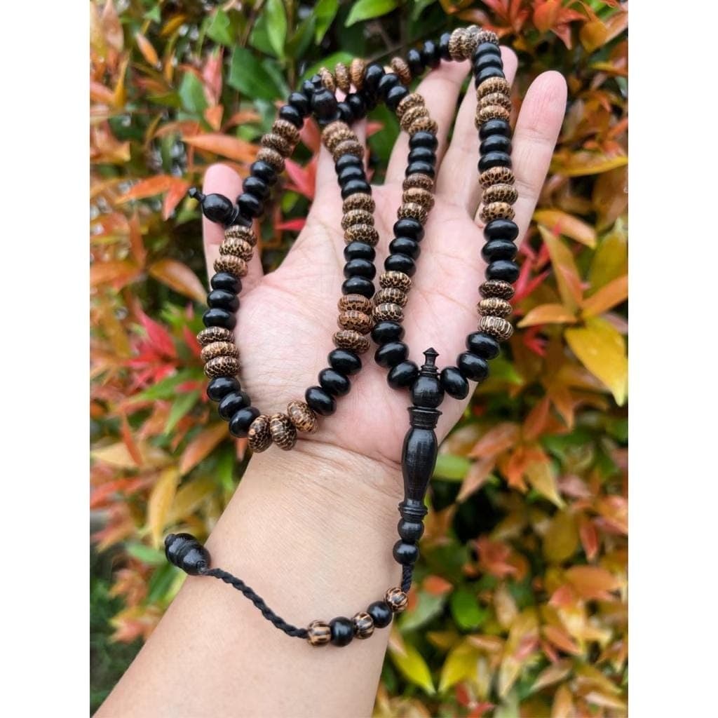 Galih Kelor & Tiger Liwung Wood Tasbih: 99-Bead Misbaha for Meditation - image 4
